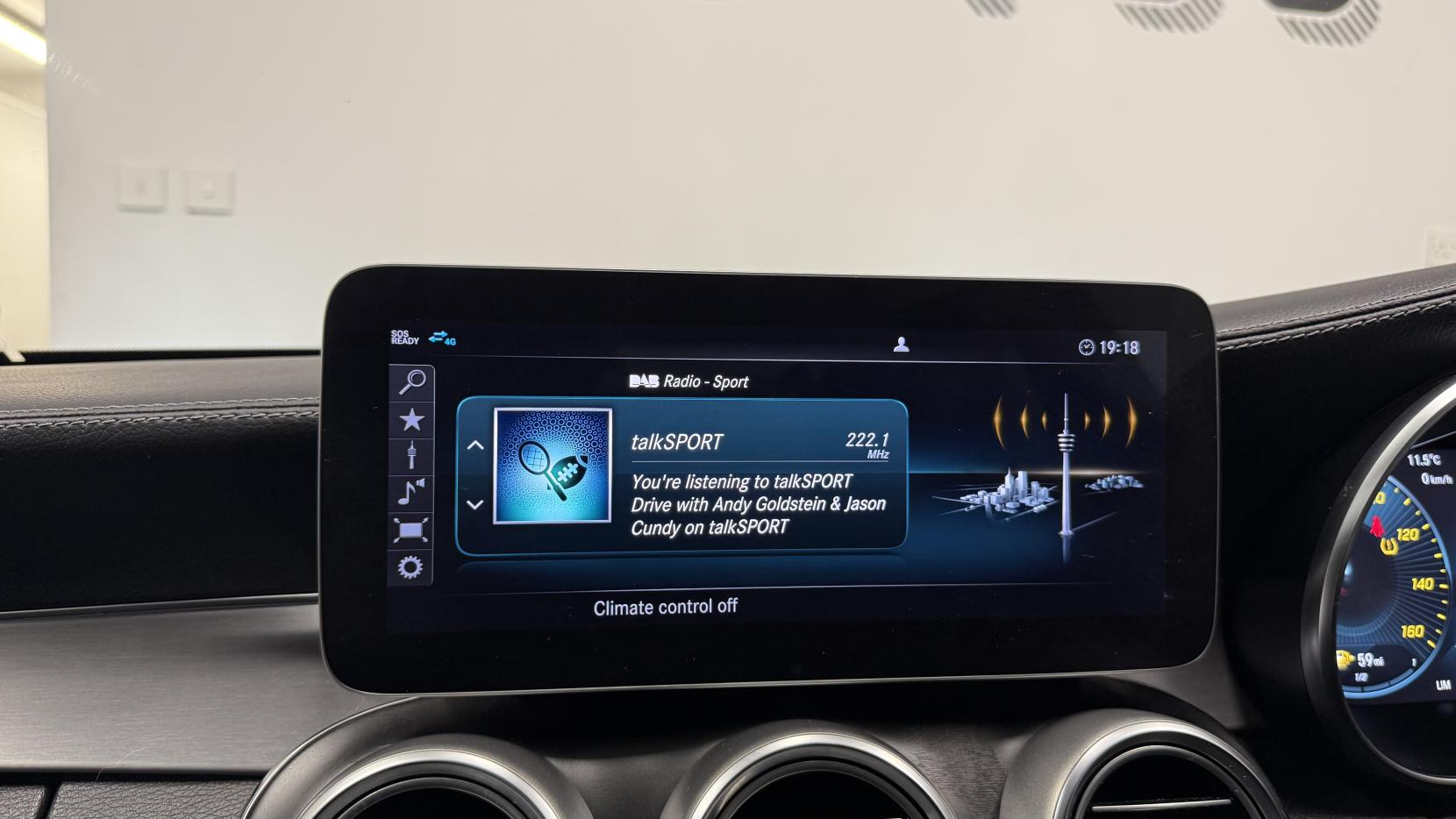 Mercedes-Benz C Class 1.5 C200 MHEV AMG Line (Premium) Coupe 2dr Petrol G-Tronic+ Euro 6 (s/s) (198 ps)