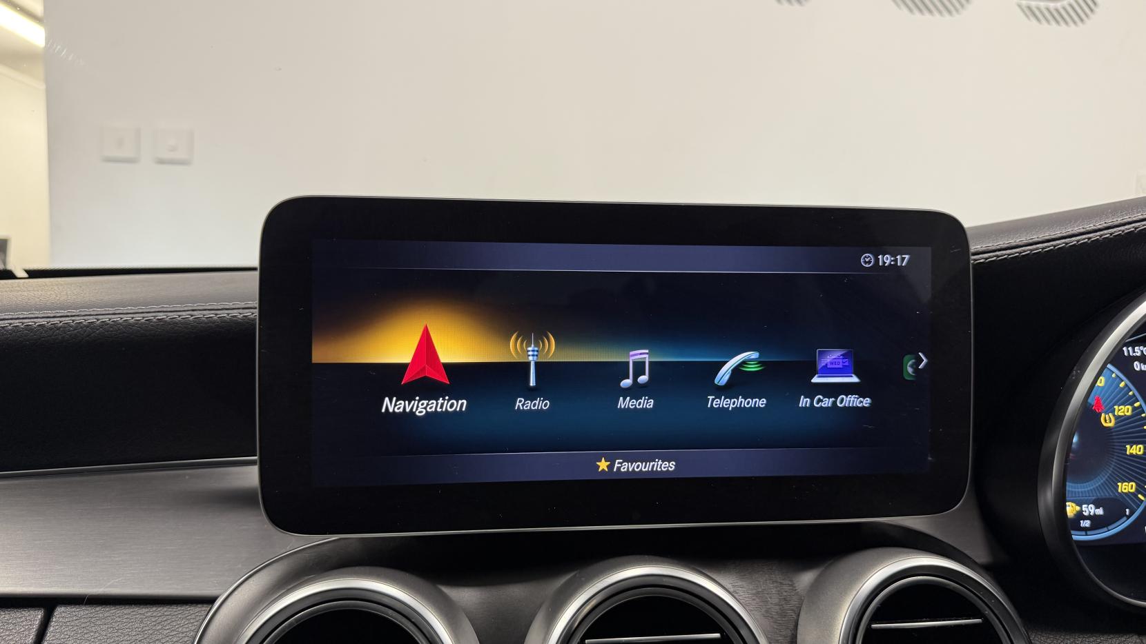 Mercedes-Benz C Class 1.5 C200 MHEV AMG Line (Premium) Coupe 2dr Petrol G-Tronic+ Euro 6 (s/s) (198 ps)