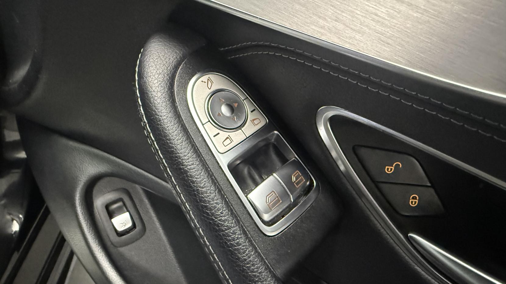 Mercedes-Benz C Class 1.5 C200 MHEV AMG Line (Premium) Coupe 2dr Petrol G-Tronic+ Euro 6 (s/s) (198 ps)