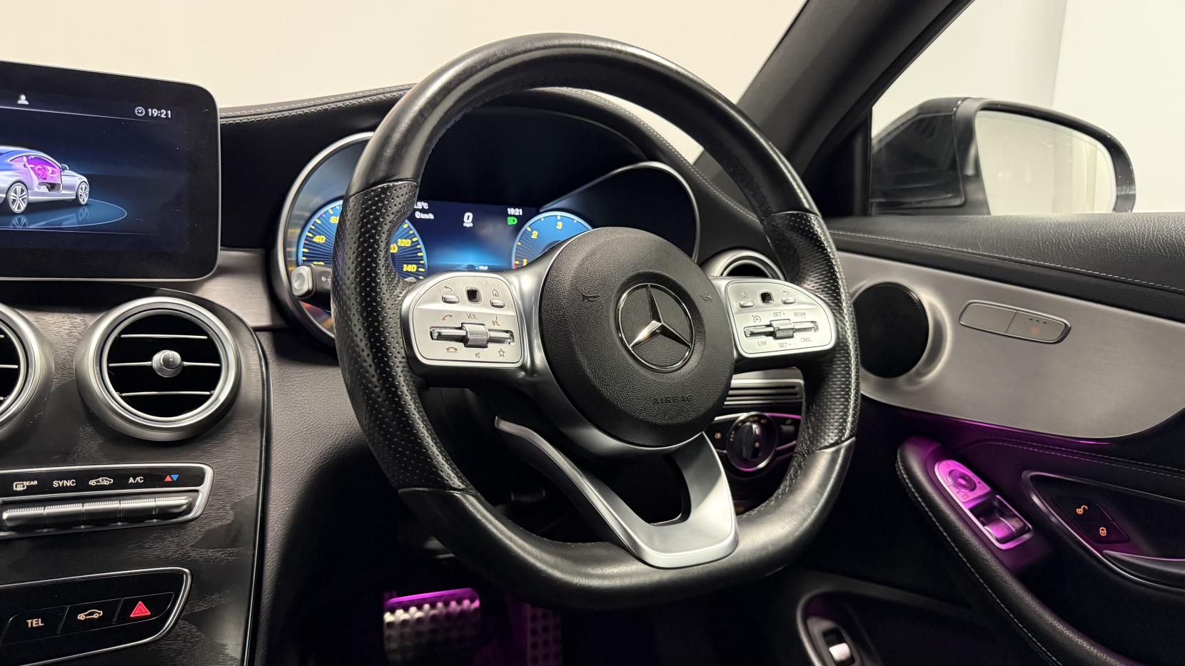 Mercedes-Benz C Class 1.5 C200 MHEV AMG Line (Premium) Coupe 2dr Petrol G-Tronic+ Euro 6 (s/s) (198 ps)