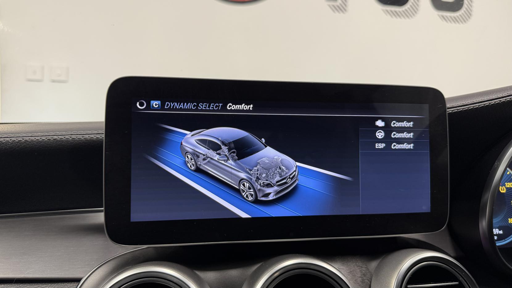 Mercedes-Benz C Class 1.5 C200 MHEV AMG Line (Premium) Coupe 2dr Petrol G-Tronic+ Euro 6 (s/s) (198 ps)