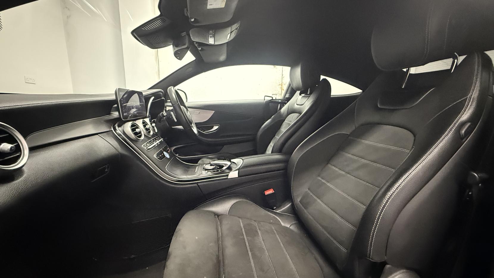 Mercedes-Benz C Class 1.5 C200 MHEV AMG Line (Premium) Coupe 2dr Petrol G-Tronic+ Euro 6 (s/s) (198 ps)