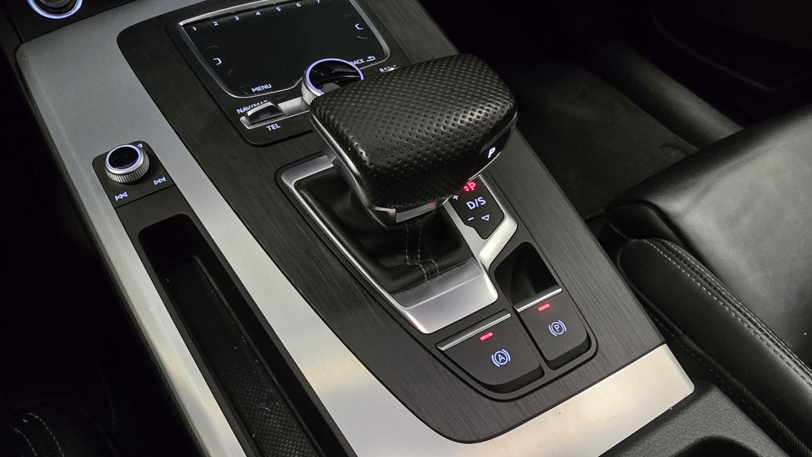 Audi Q5 2.0 TFSI 45 S line SUV 5dr Petrol S Tronic quattro Euro 6 (s/s) (245 ps)