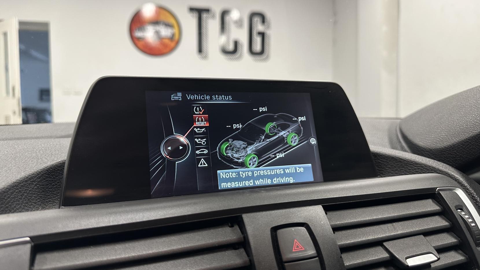 BMW 2 Series 2.0 220d M Sport Coupe 2dr Diesel Auto Euro 6 (s/s) (190 ps)