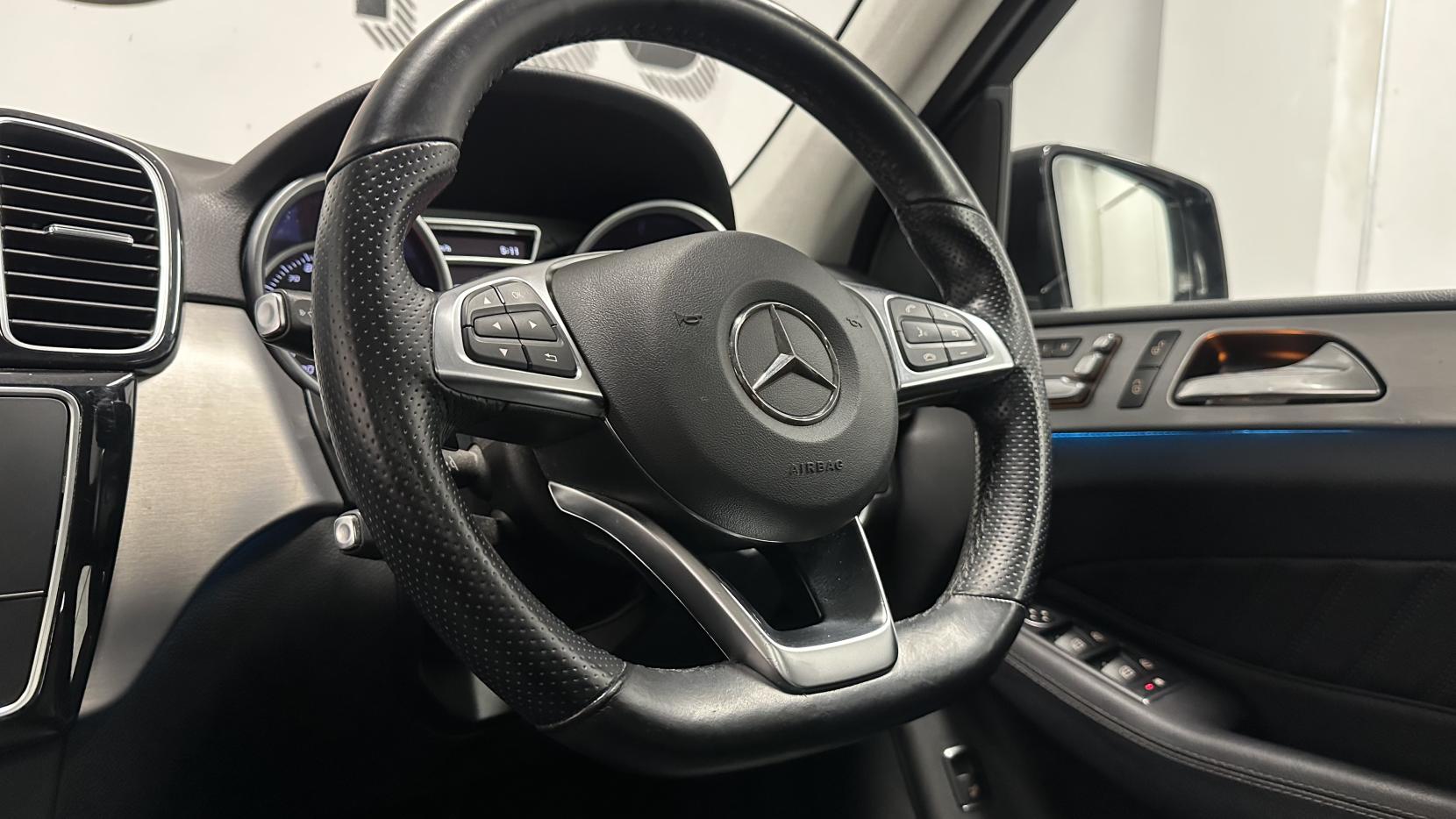 Mercedes-Benz GLE 2.1 GLE250d AMG Line (Premium) SUV 5dr Diesel G-Tronic 4MATIC Euro 6 (s/s) (204 ps)