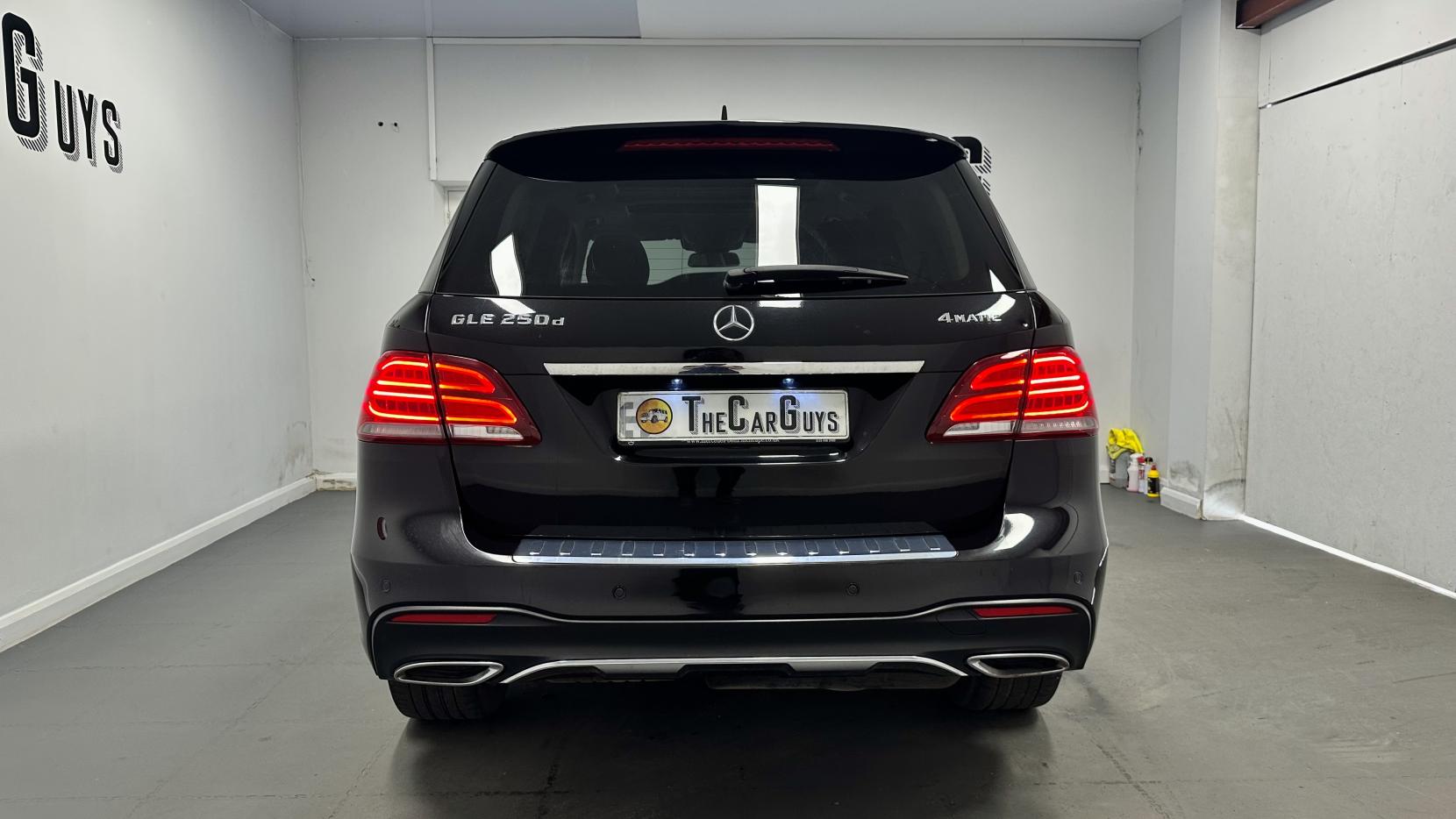 Mercedes-Benz GLE 2.1 GLE250d AMG Line (Premium) SUV 5dr Diesel G-Tronic 4MATIC Euro 6 (s/s) (204 ps)
