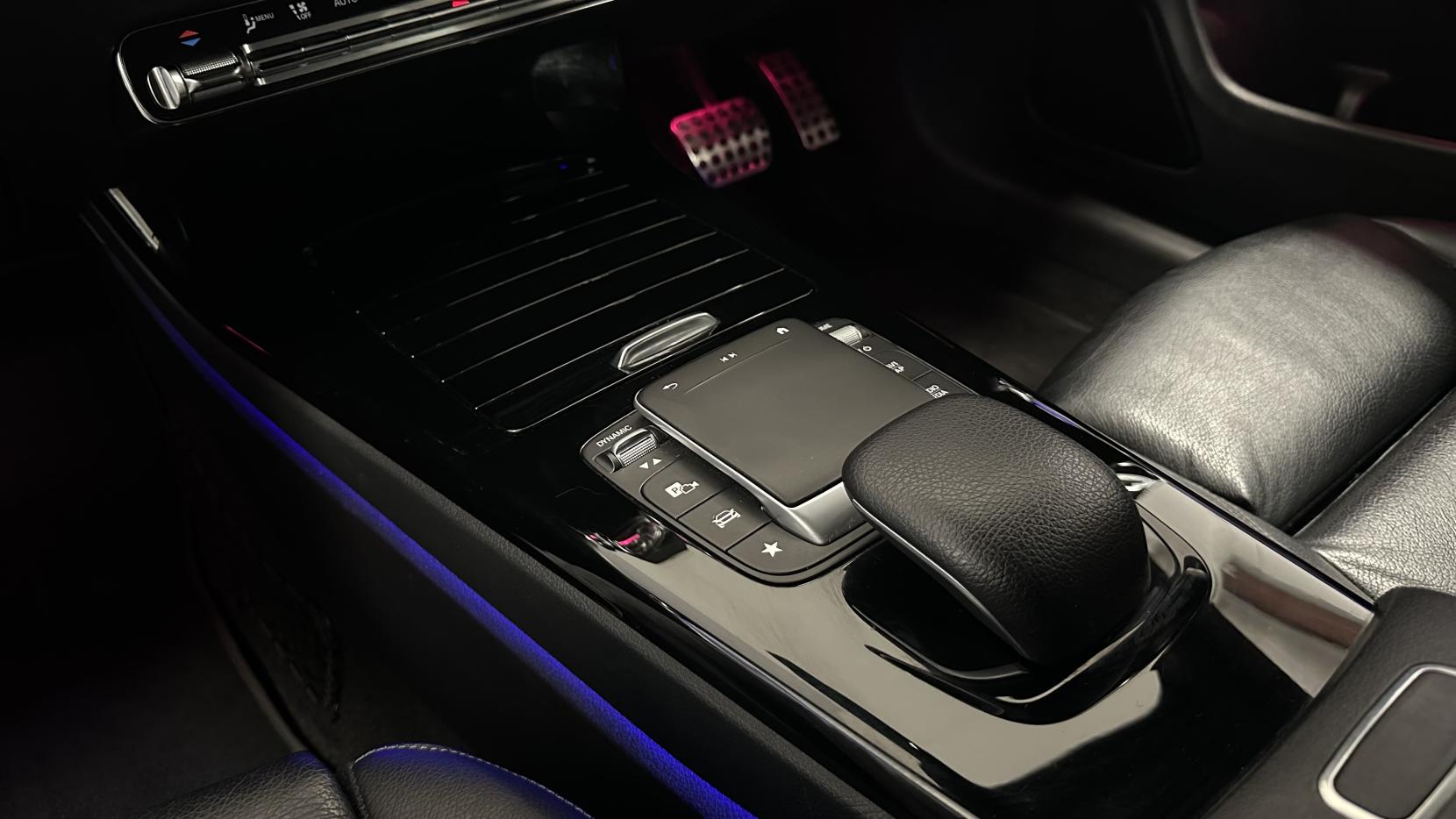 Mercedes-Benz CLA 2.0 CLA220d AMG Line (Premium 2) Coupe 4dr Diesel 8G-DCT Euro 6 (s/s) (190 ps)