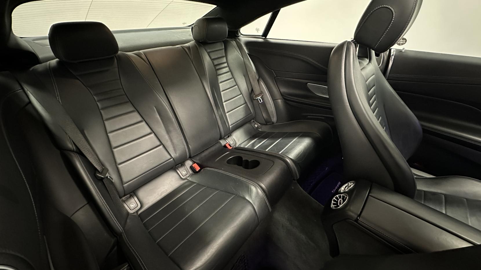Mercedes-Benz E Class 2.0 E220d AMG Line (Premium Plus) Coupe 2dr Diesel G-Tronic+ Euro 6 (s/s) (194 ps)