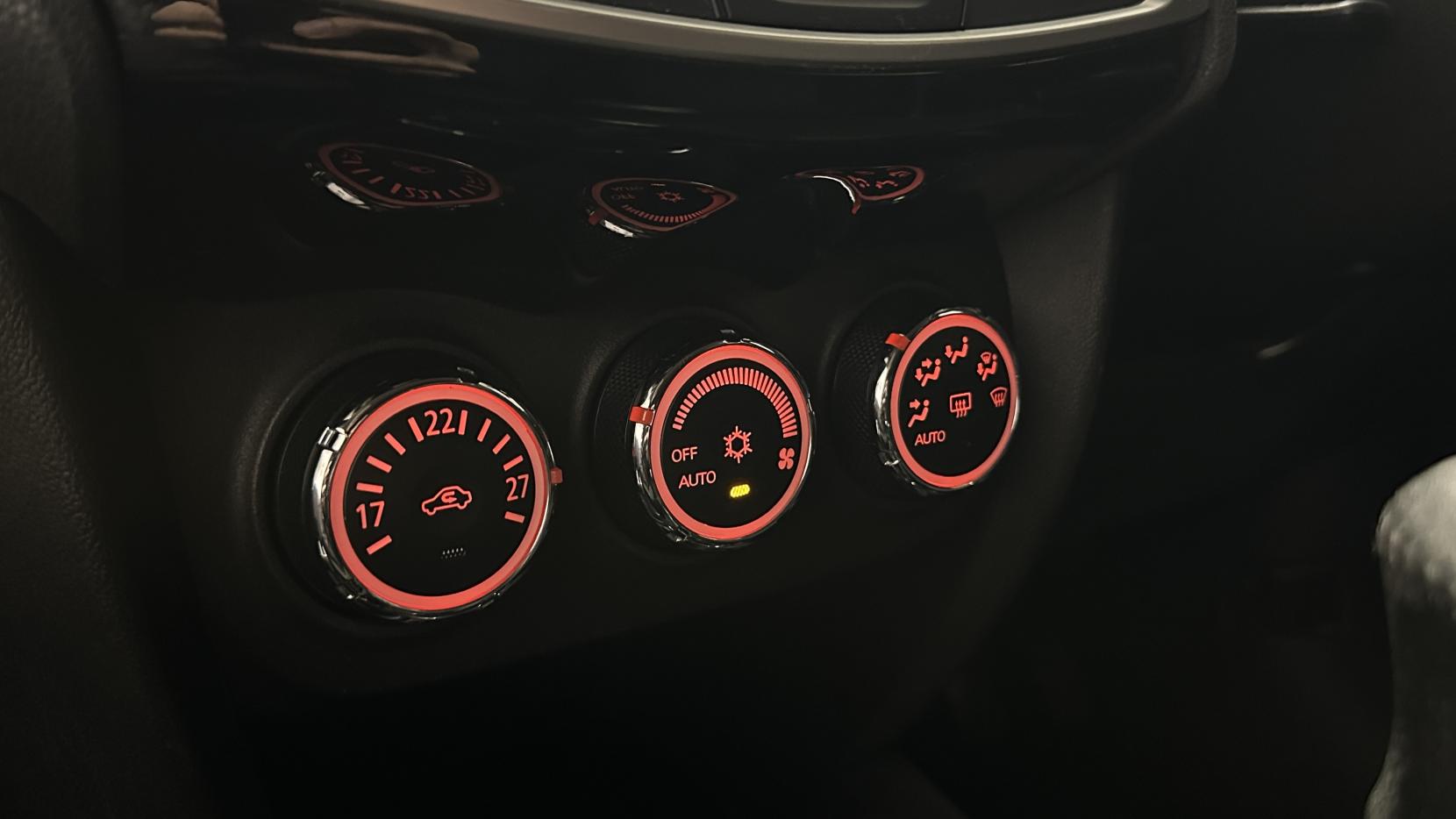 Mitsubishi ASX 1.6D ZC-M SUV 5dr Diesel Manual Euro 6 (s/s) (112 ps)