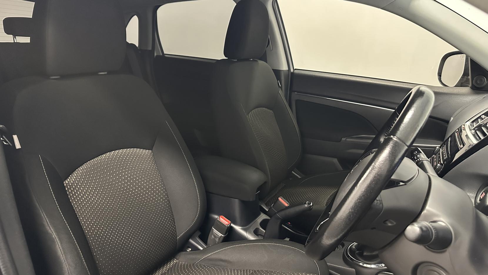 Mitsubishi ASX 1.6D ZC-M SUV 5dr Diesel Manual Euro 6 (s/s) (112 ps)