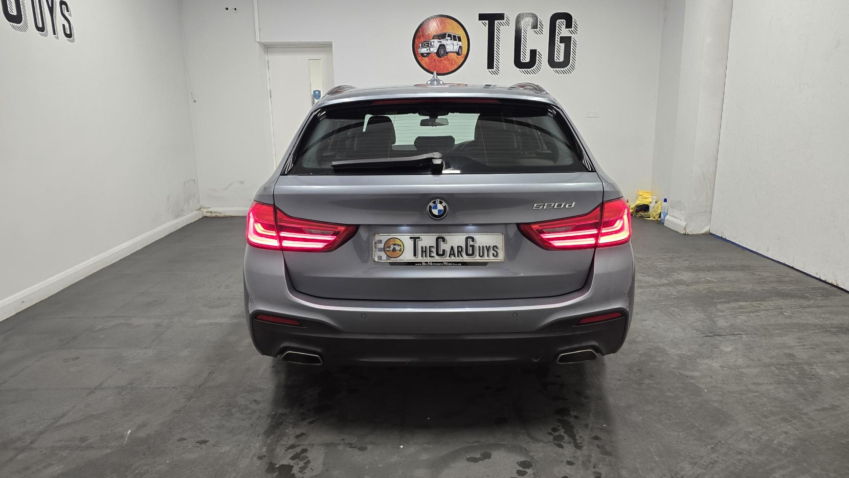 BMW 5 Series 2.0 520d M Sport Touring 5dr Diesel Auto Euro 6 (s/s) (190 ps)