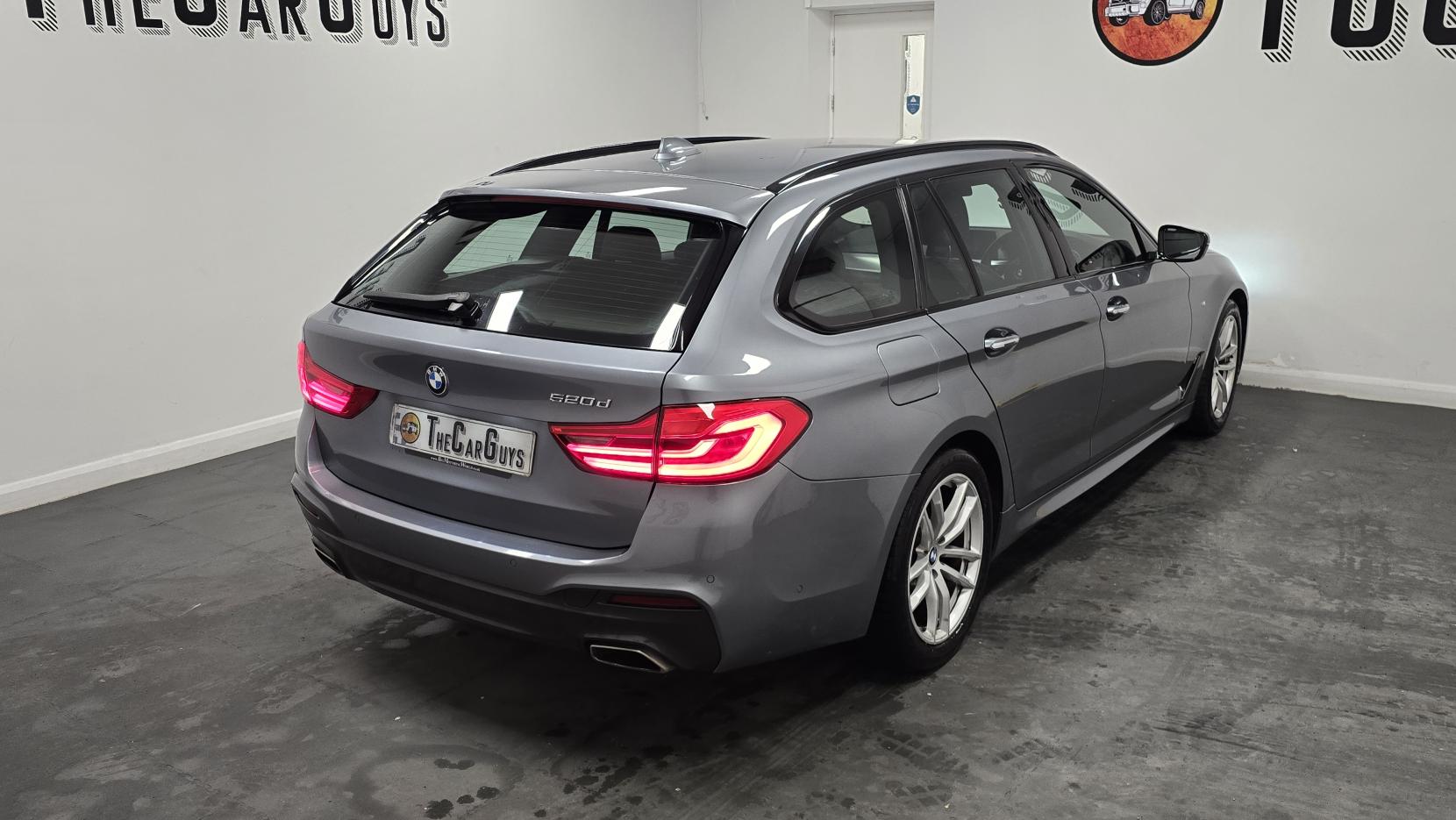 BMW 5 Series 2.0 520d M Sport Touring 5dr Diesel Auto Euro 6 (s/s) (190 ps)