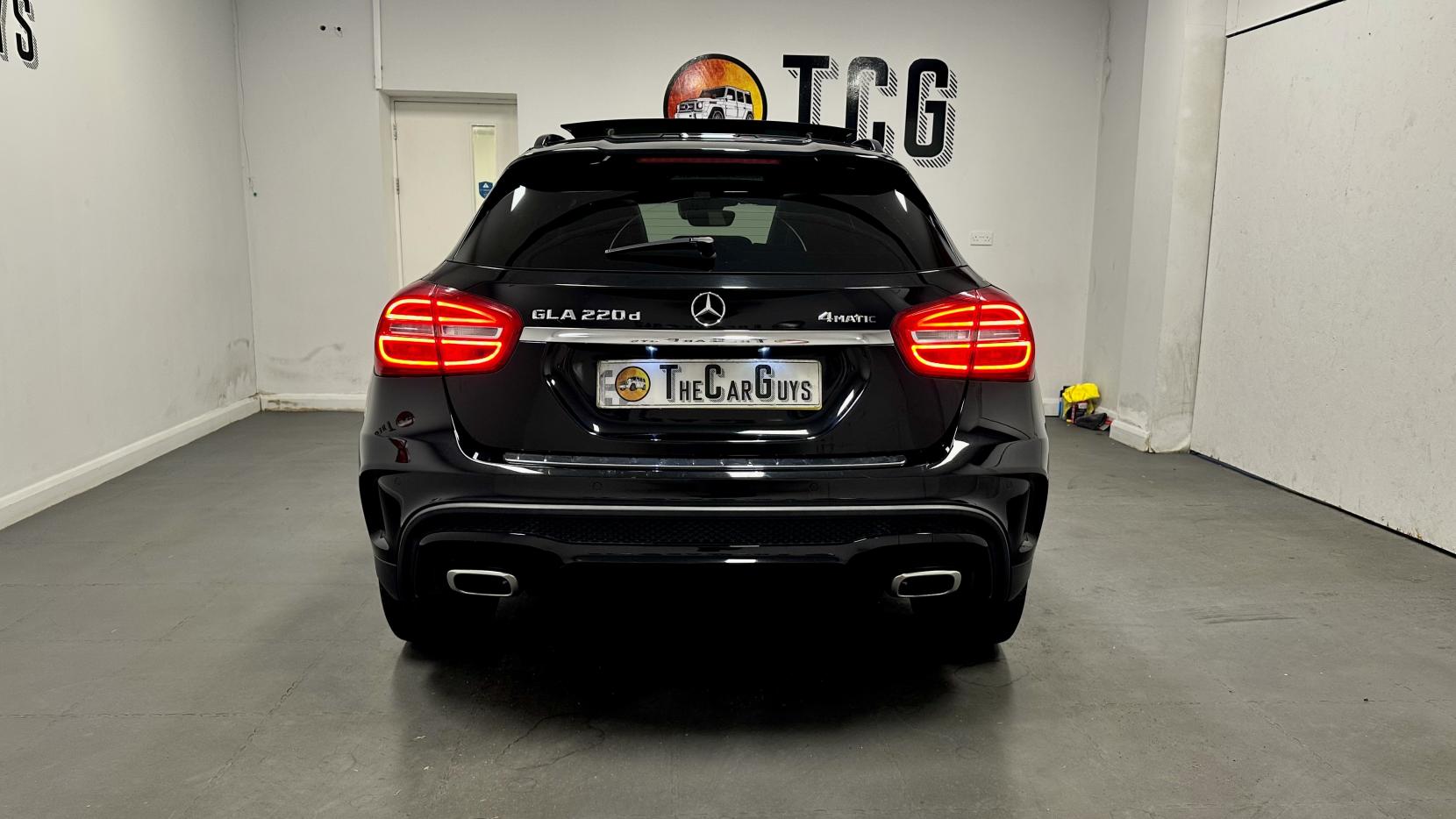 Mercedes-Benz GLA 2.1 GLA220d AMG Line (Premium Plus) SUV 5dr Diesel 7G-DCT 4MATIC Euro 6 (s/s) (177 ps)