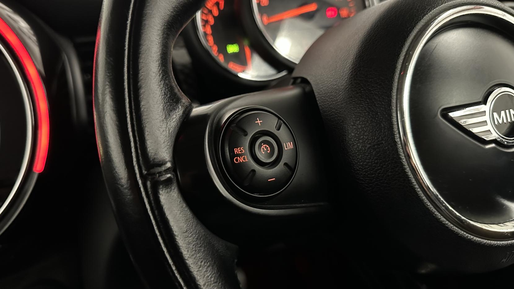 MINI Hatch 2.0 Cooper S Hatchback 3dr Petrol Manual Euro 6 (s/s) (192 ps)