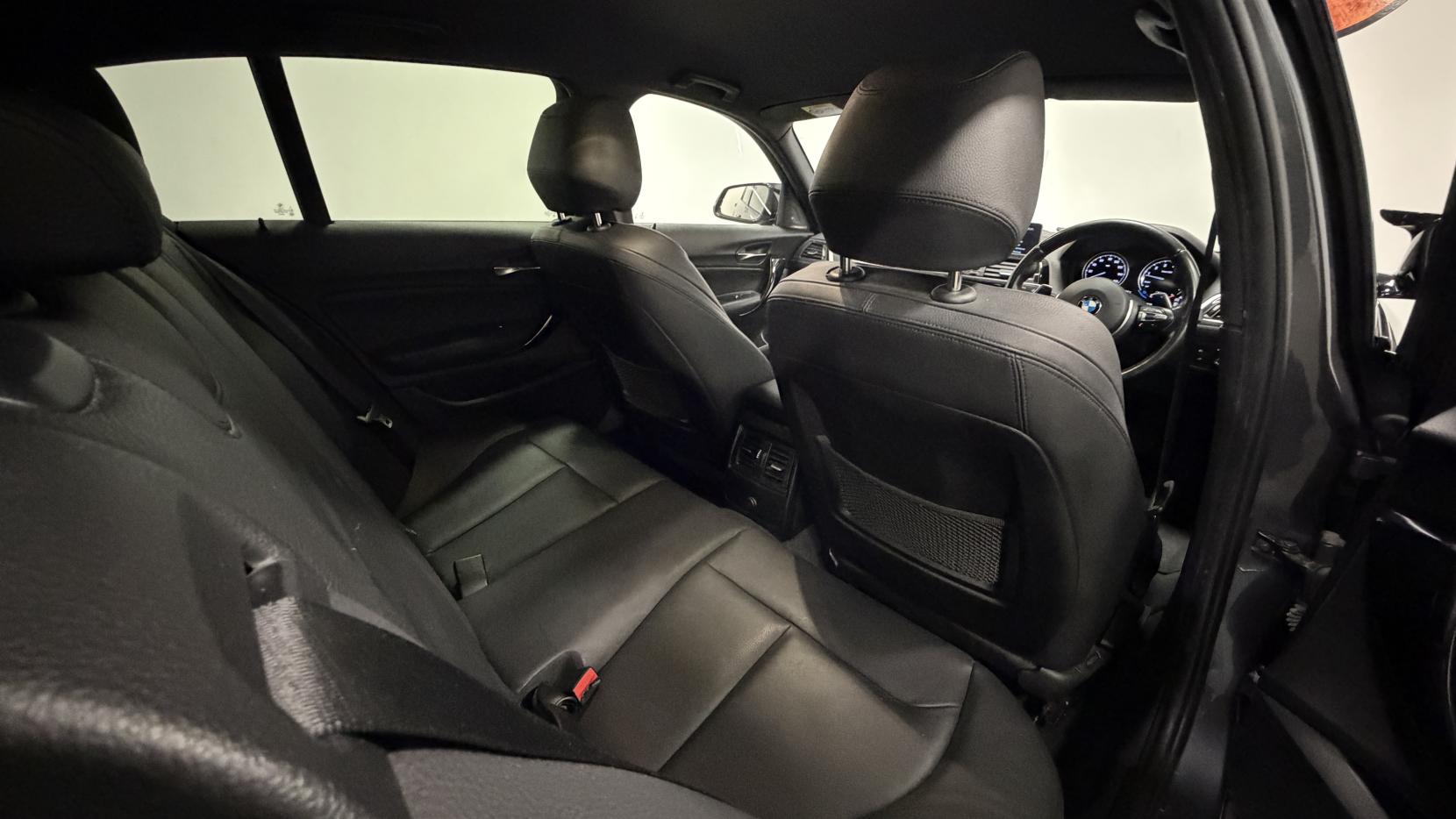 BMW 1 Series 2.0 125i M Sport Hatchback 5dr Petrol Auto Euro 6 (s/s) (224 ps)