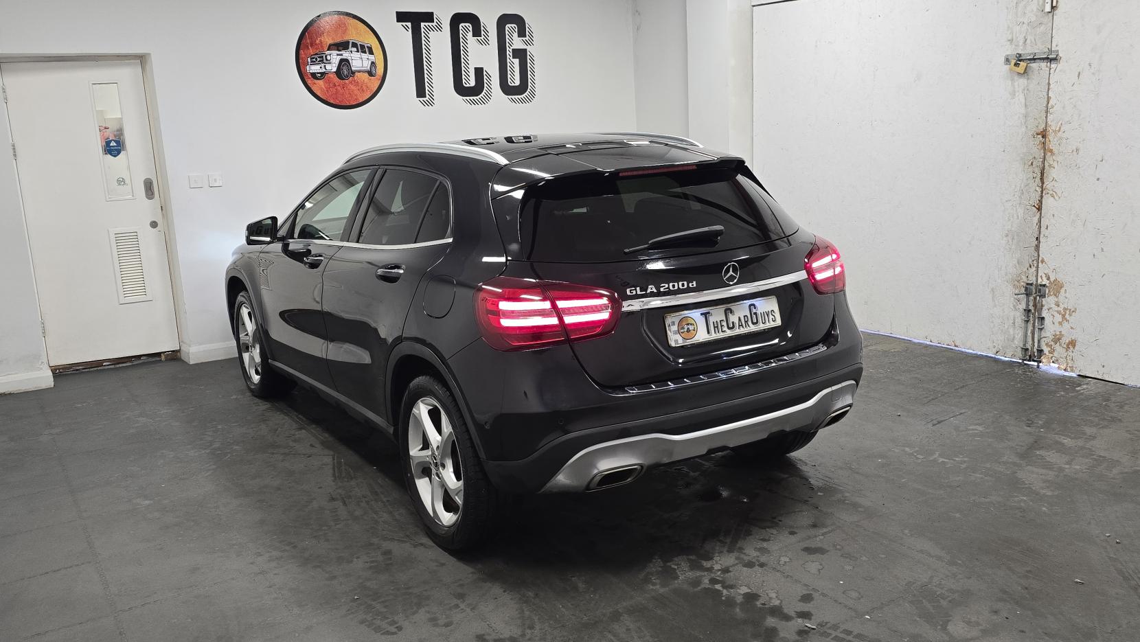 Mercedes-Benz GLA 2.1 GLA200d Sport (Premium Plus) SUV 5dr Diesel 7G-DCT Euro 6 (s/s) (136 ps)