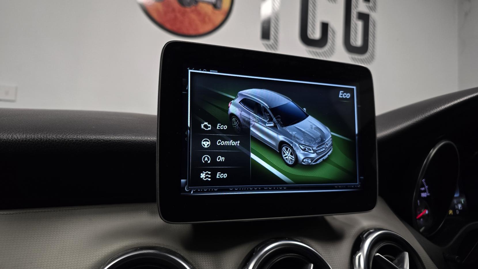 Mercedes-Benz GLA 2.1 GLA200d Sport (Premium Plus) SUV 5dr Diesel 7G-DCT Euro 6 (s/s) (136 ps)