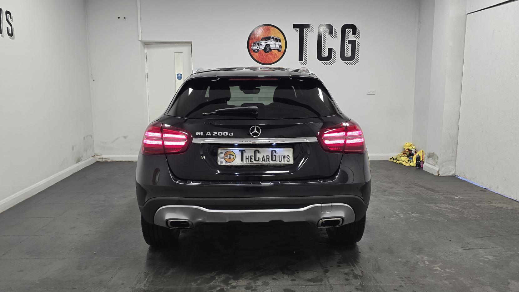 Mercedes-Benz GLA 2.1 GLA200d Sport (Premium Plus) SUV 5dr Diesel 7G-DCT Euro 6 (s/s) (136 ps)