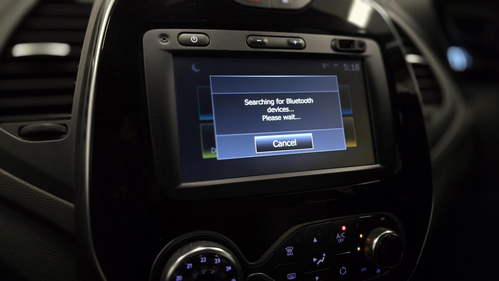 Renault Captur 1.5 dCi ENERGY Iconic SUV 5dr Diesel EDC Euro 6 (s/s) (90 ps)