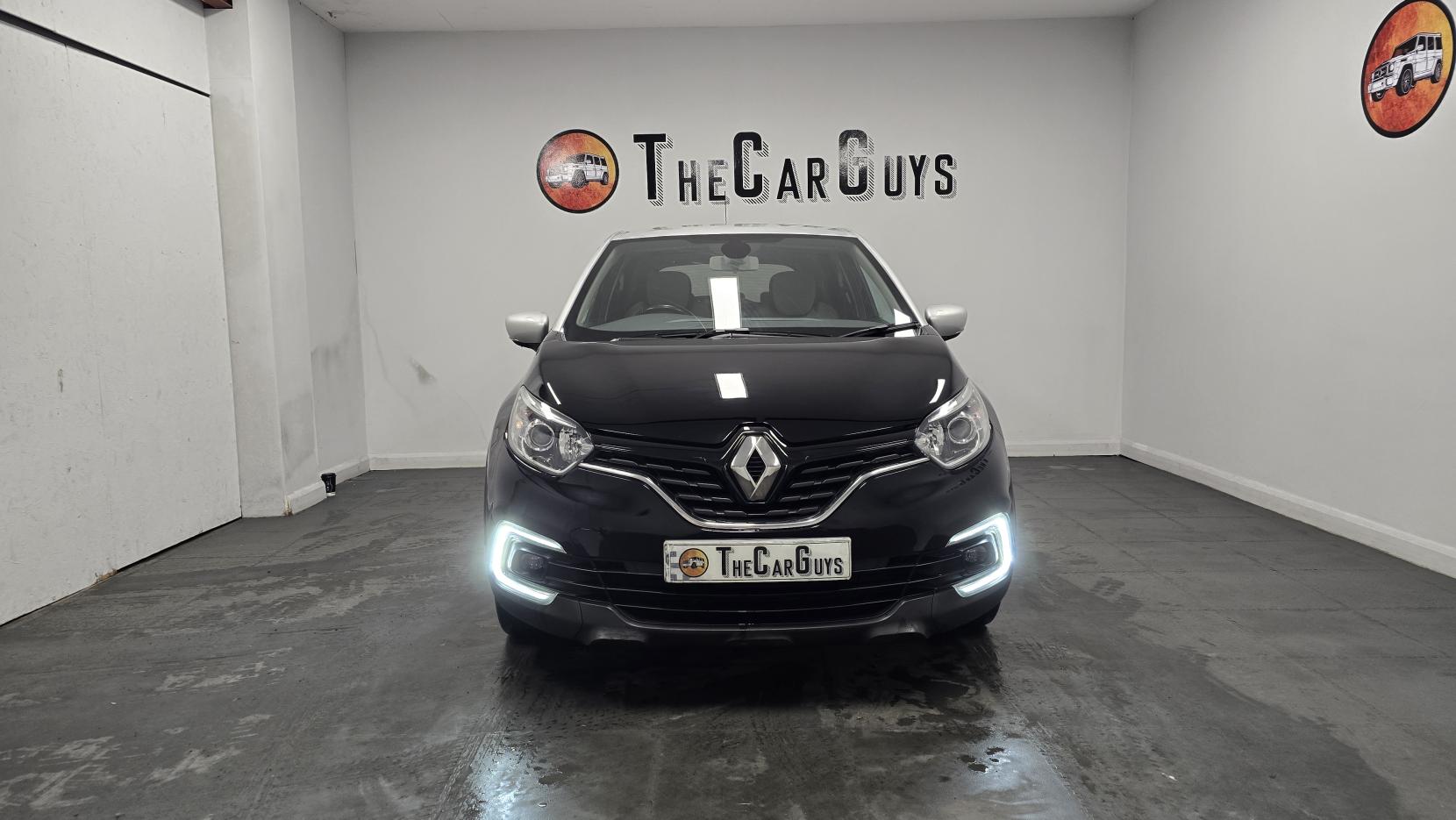 Renault Captur 1.5 dCi ENERGY Iconic SUV 5dr Diesel EDC Euro 6 (s/s) (90 ps)