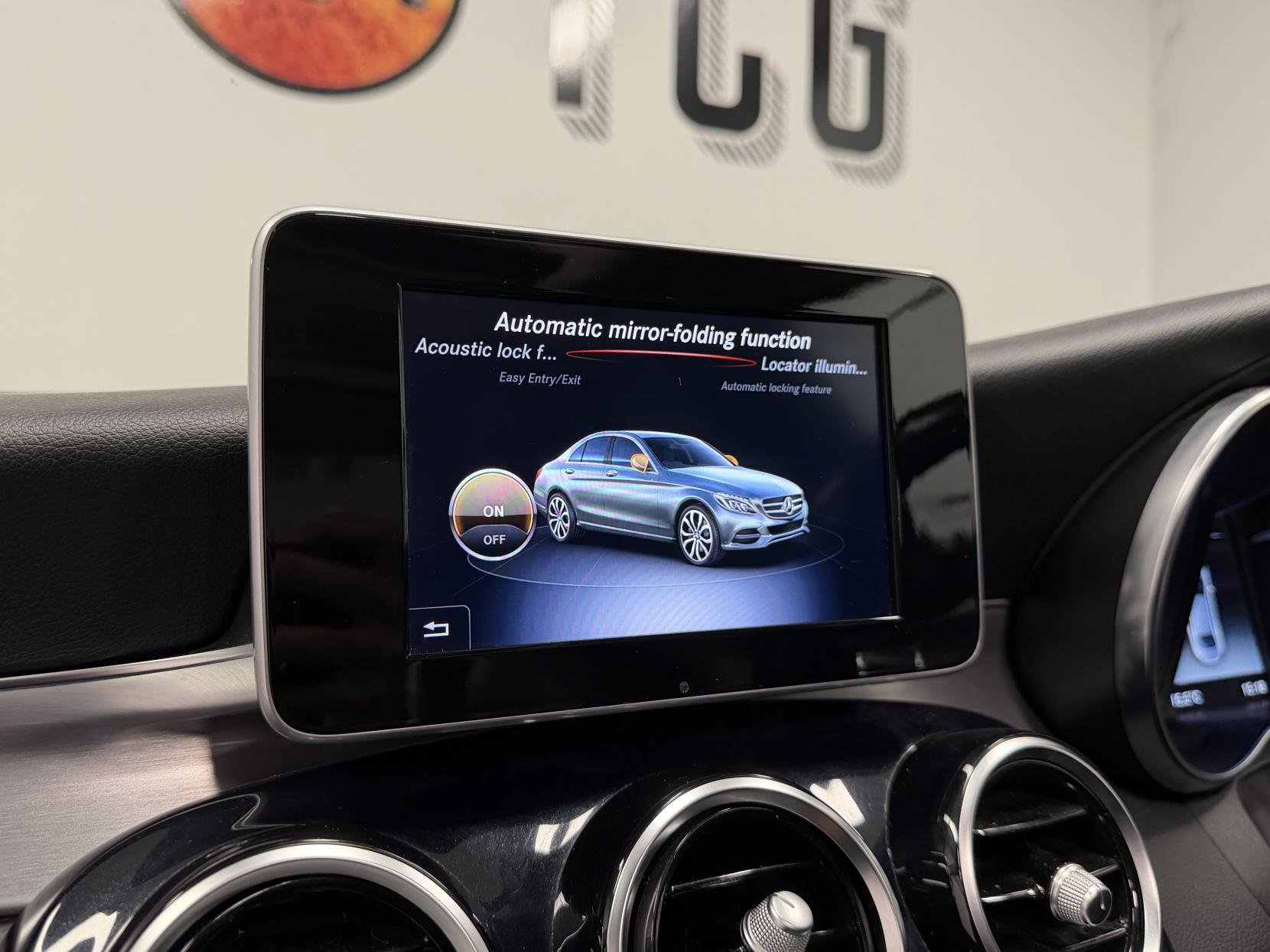 Mercedes-Benz C Class 2.0 C200 Sport (Premium) Saloon 4dr Petrol G-Tronic+ Euro 6 (s/s) (184 ps)