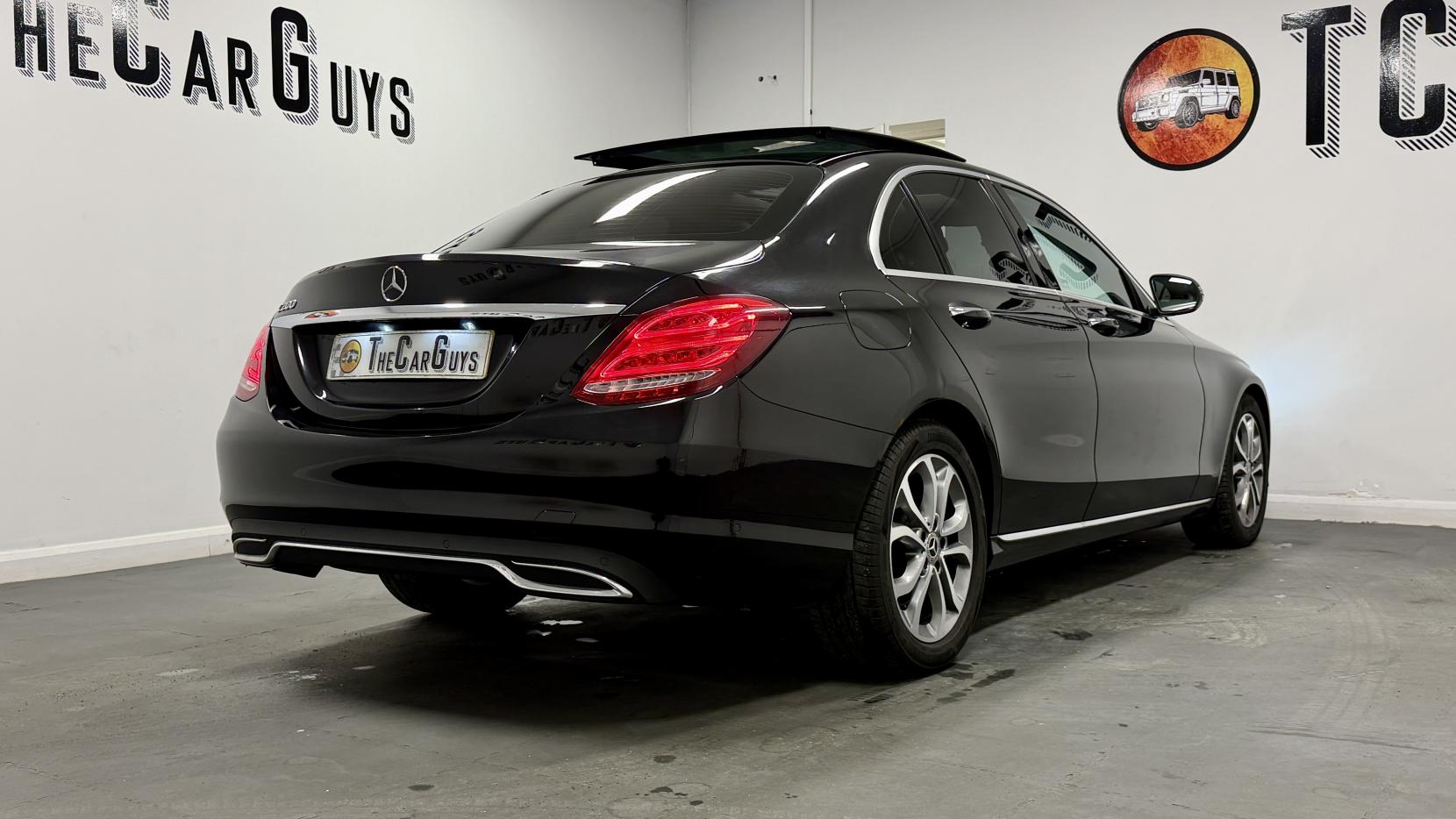 Mercedes-Benz C Class 2.0 C200 Sport (Premium) Saloon 4dr Petrol G-Tronic+ Euro 6 (s/s) (184 ps)