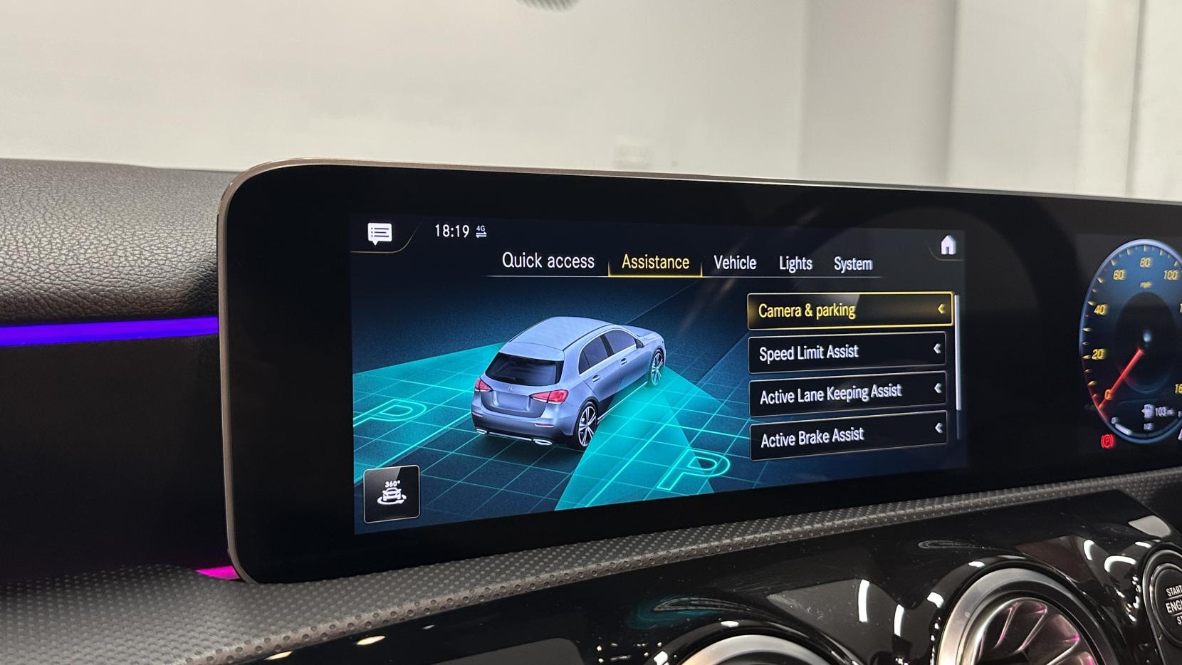 Mercedes-Benz A Class 1.5 A180d AMG Line (Premium Plus) Hatchback 5dr Diesel 7G-DCT Euro 6 (s/s) (116 ps)