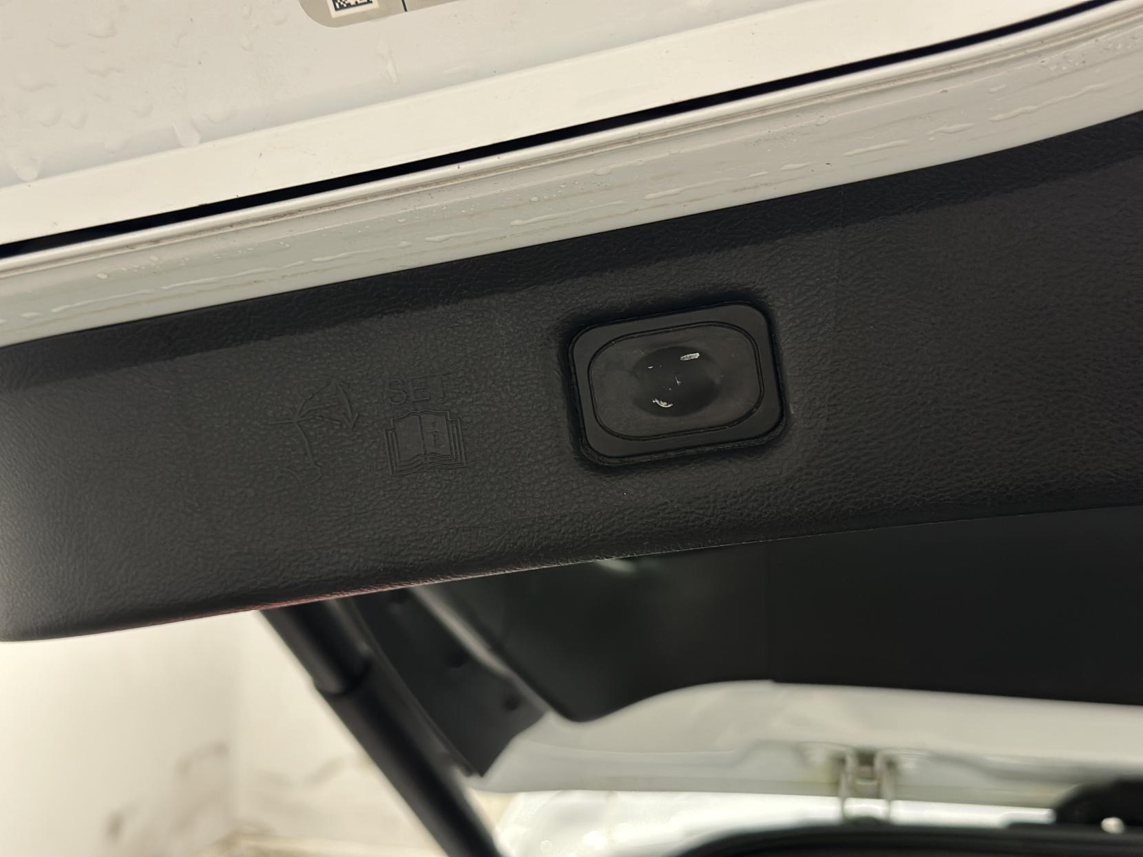 Ford S-Max 2.0 TDCi Titanium MPV 5dr Diesel Powershift Euro 6 (s/s) (180 ps)