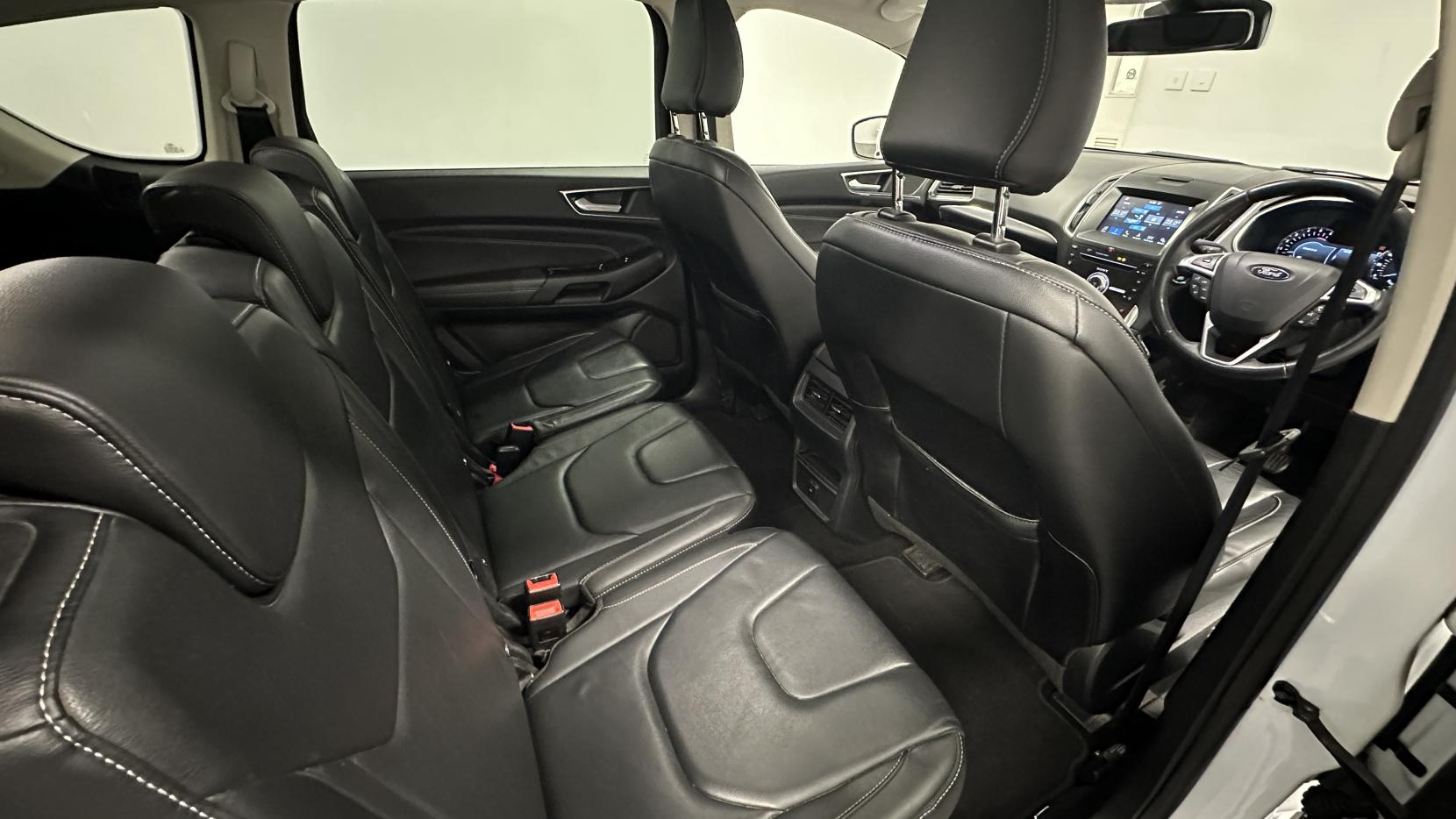 Ford S-Max 2.0 TDCi Titanium MPV 5dr Diesel Powershift Euro 6 (s/s) (180 ps)