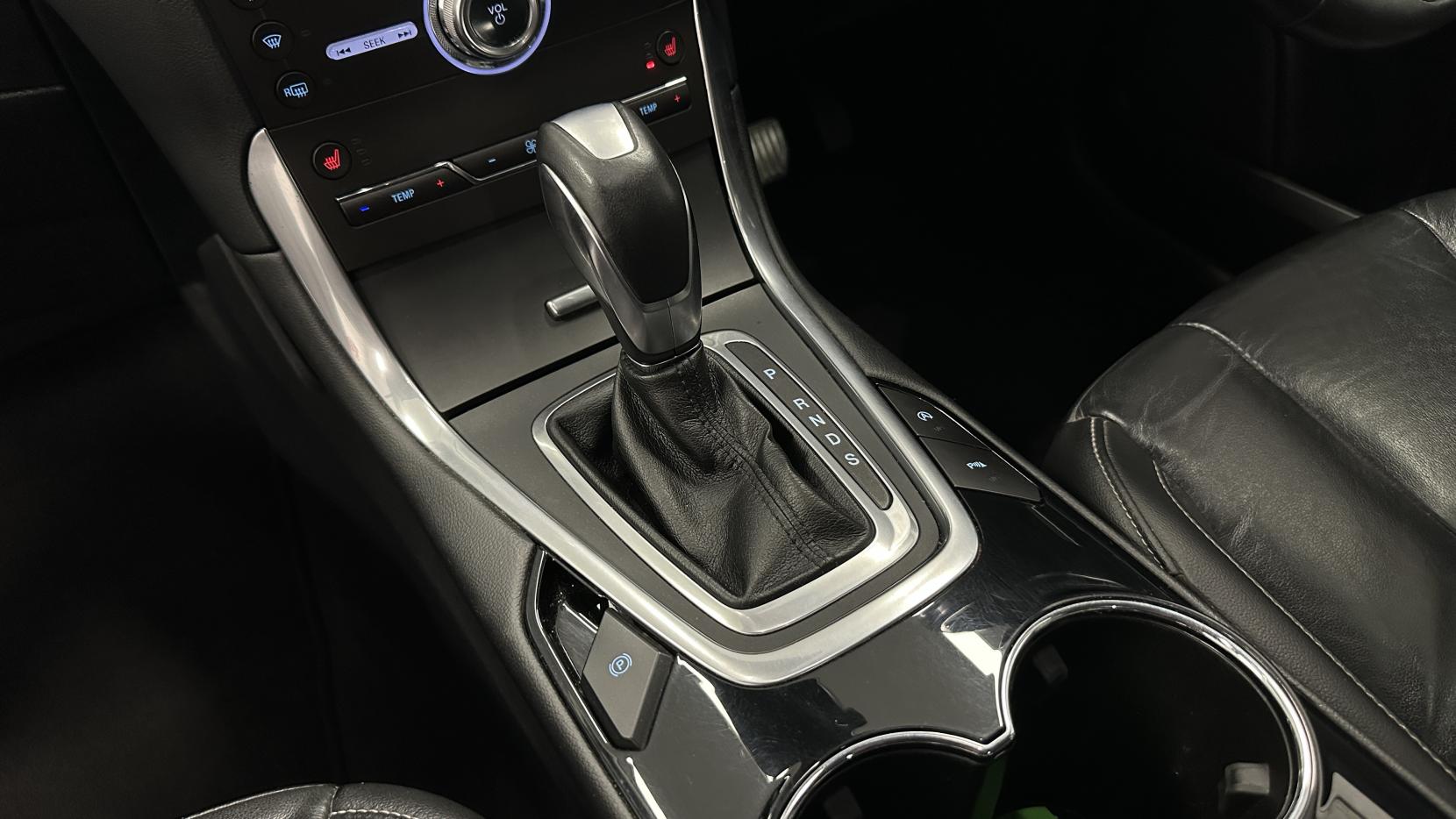 Ford S-Max 2.0 TDCi Titanium MPV 5dr Diesel Powershift Euro 6 (s/s) (180 ps)