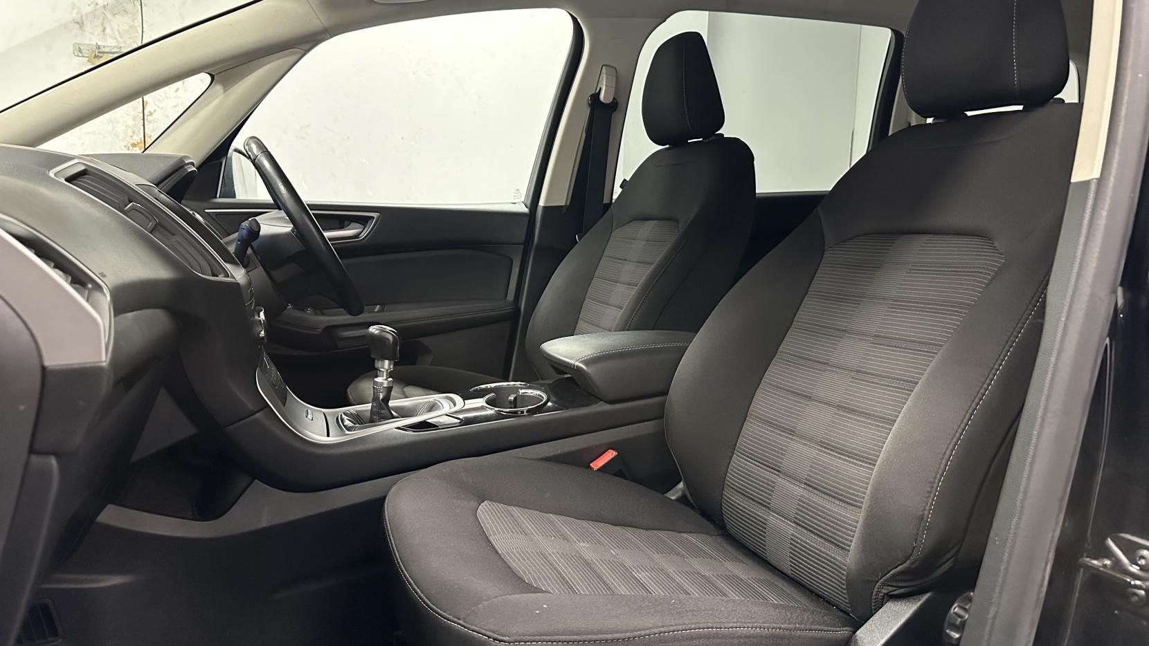 Ford Galaxy 2.0 TDCi Zetec MPV 5dr Diesel Manual Euro 6 (120 ps)