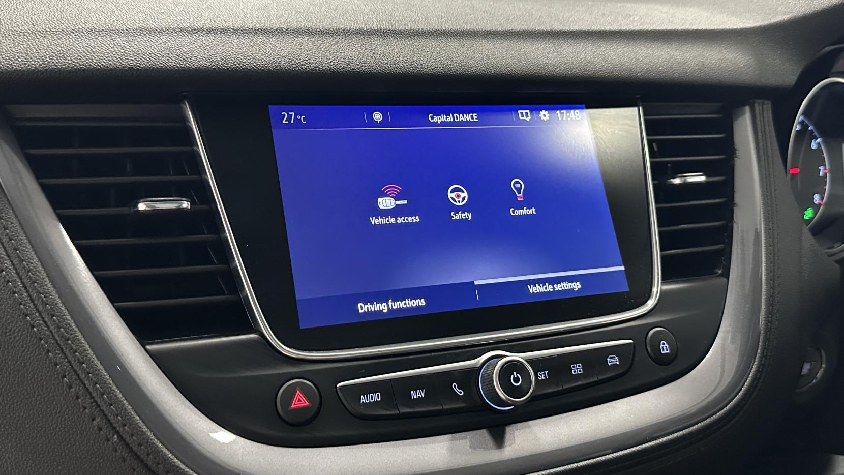 Vauxhall Grandland X 1.2 Turbo Sport Nav SUV 5dr Petrol Auto Euro 6 (s/s) (130 ps)