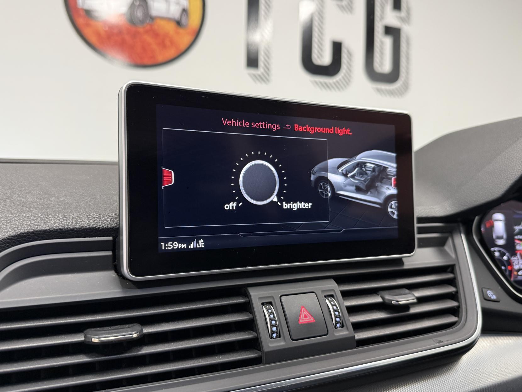 Audi Q5 2.0 TDI Sport SUV 5dr Diesel S Tronic quattro Euro 6 (s/s) (190 ps)