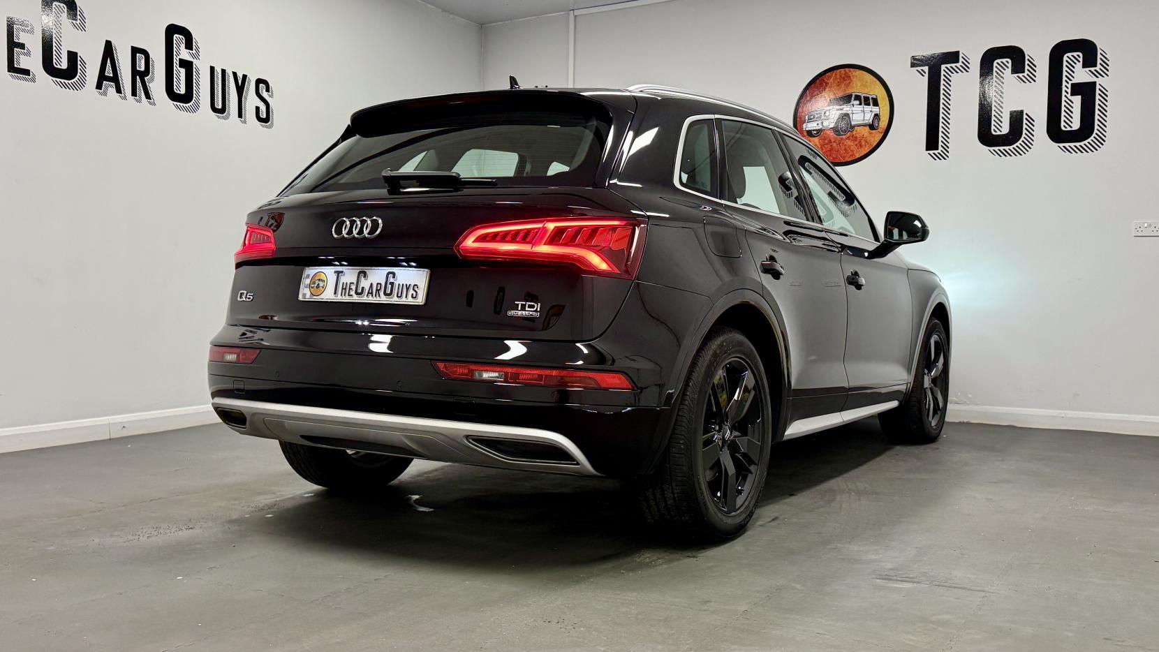 Audi Q5 2.0 TDI Sport SUV 5dr Diesel S Tronic quattro Euro 6 (s/s) (190 ps)