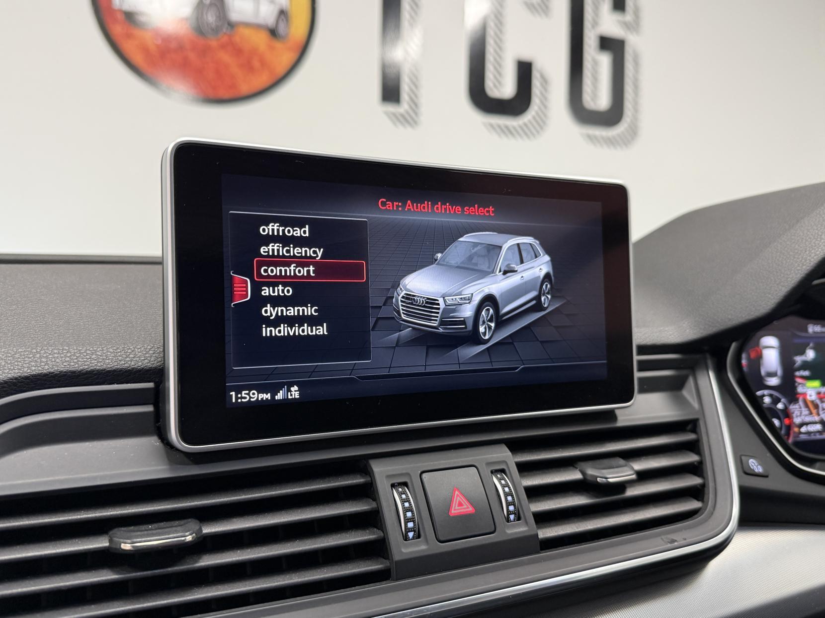 Audi Q5 2.0 TDI Sport SUV 5dr Diesel S Tronic quattro Euro 6 (s/s) (190 ps)