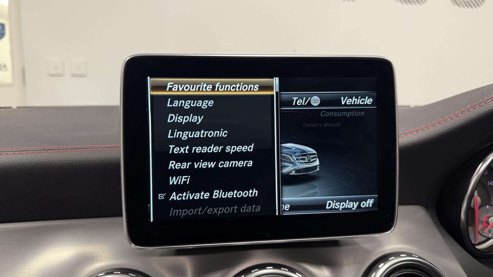 Mercedes-Benz GLA 2.1 GLA220d AMG Line (Premium Plus) SUV 5dr Diesel 7G-DCT 4MATIC Euro 6 (s/s) (177 ps)