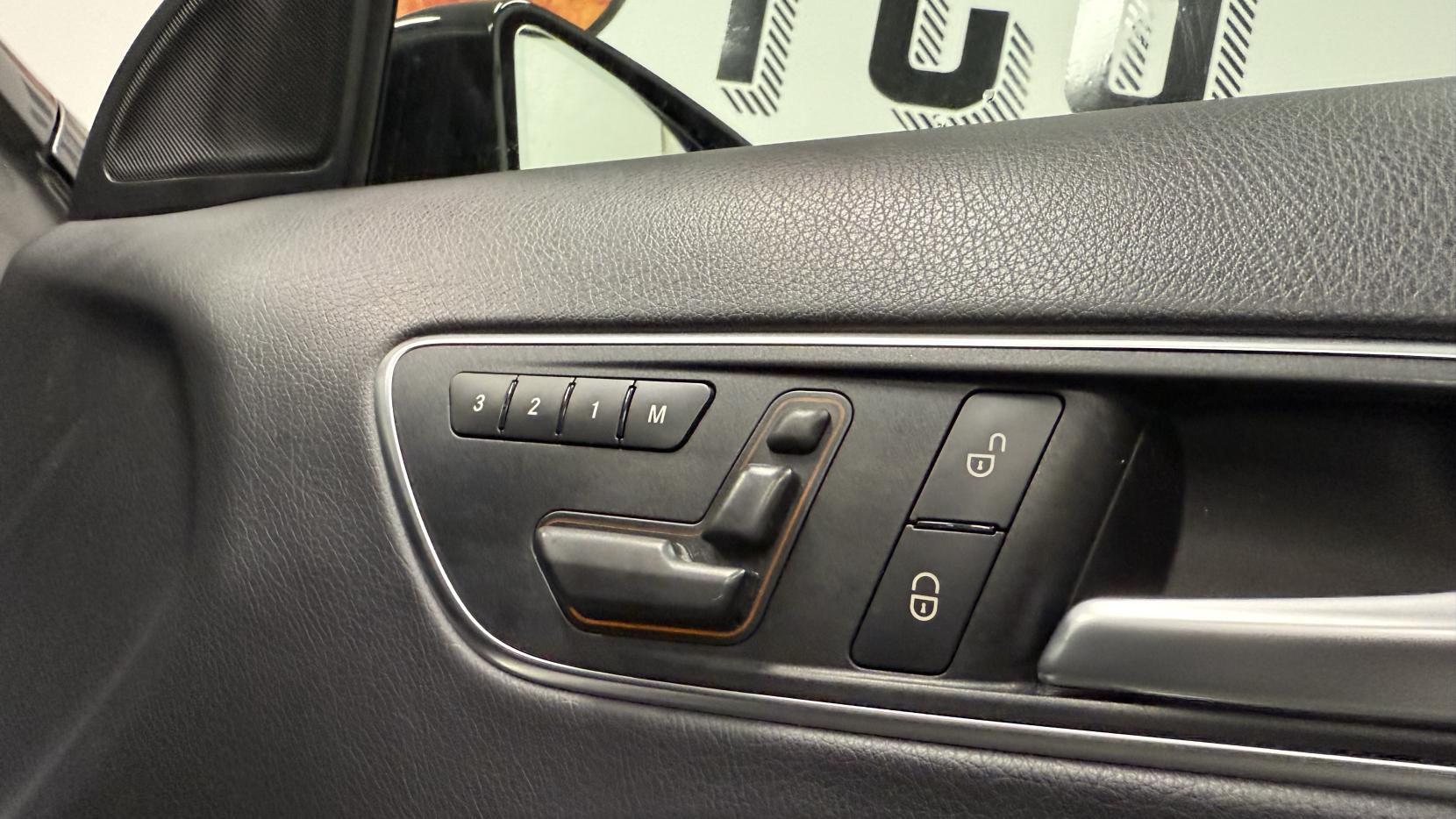 Mercedes-Benz GLA 2.1 GLA220d AMG Line (Premium Plus) SUV 5dr Diesel 7G-DCT 4MATIC Euro 6 (s/s) (177 ps)