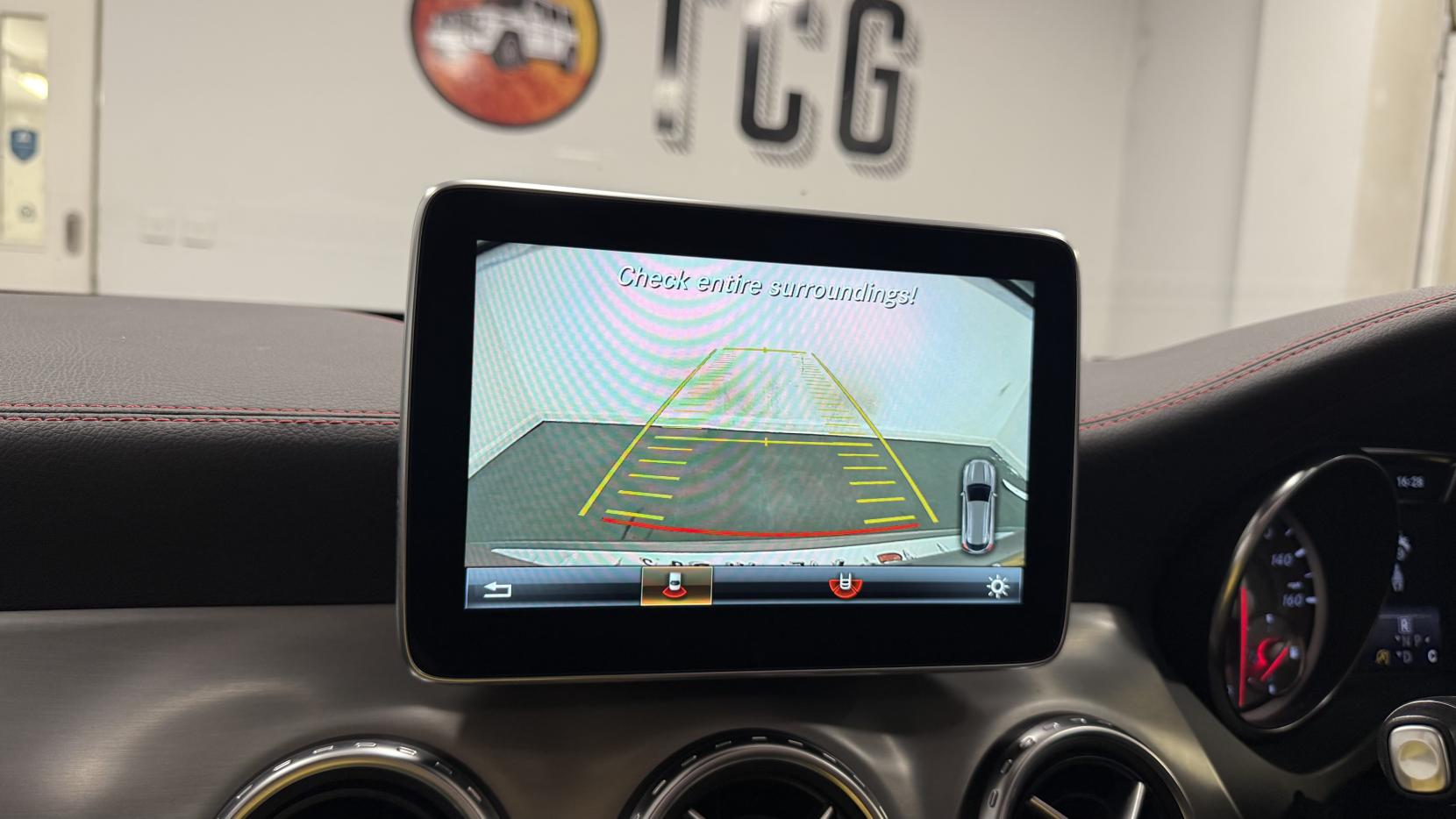 Mercedes-Benz GLA 2.1 GLA220d AMG Line (Premium Plus) SUV 5dr Diesel 7G-DCT 4MATIC Euro 6 (s/s) (177 ps)