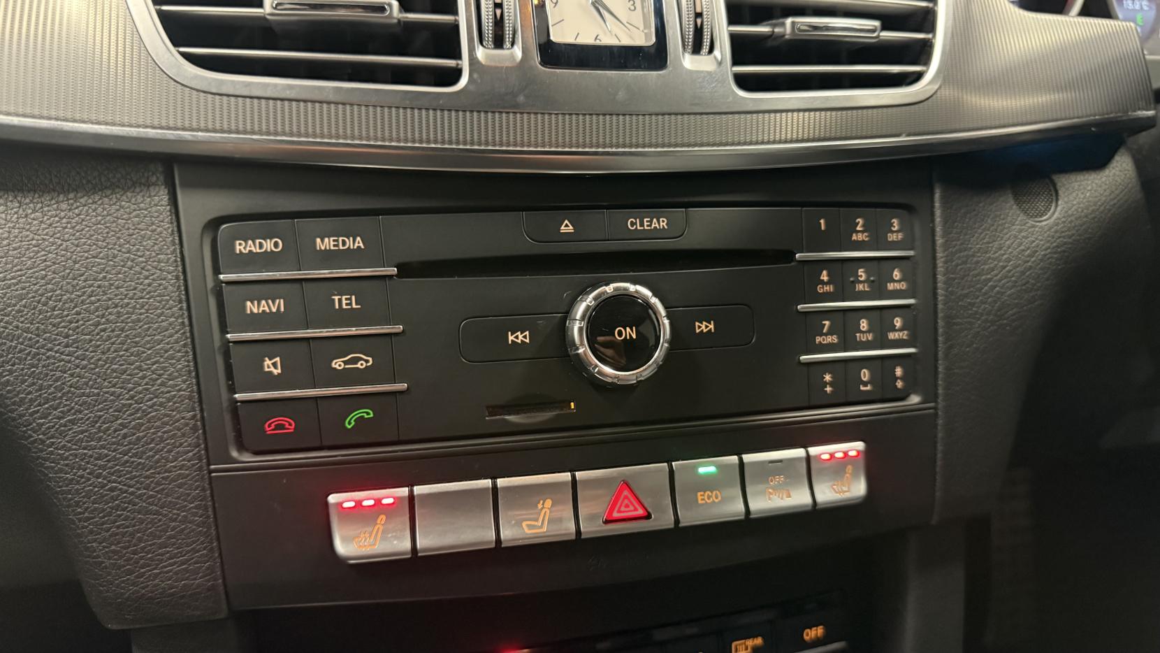 Mercedes-Benz E Class 2.1 E220 BlueTEC AMG Night Edition Estate 5dr Diesel G-Tronic+ Euro 6 (s/s) (177 ps)