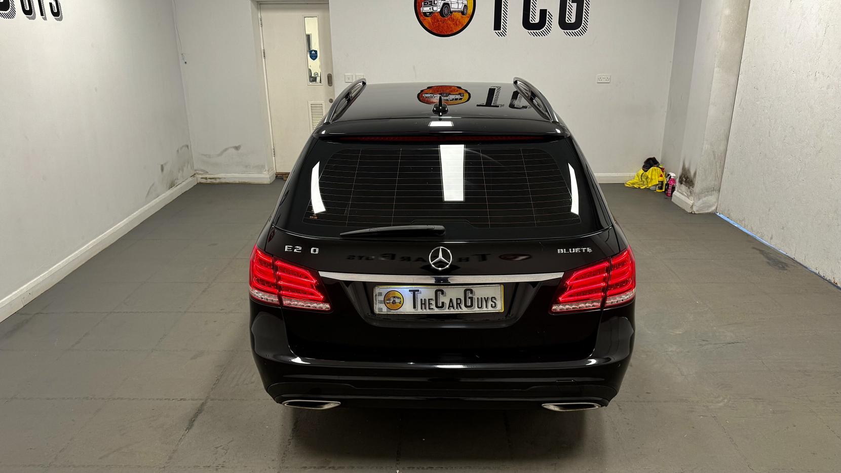 Mercedes-Benz E Class 2.1 E220 BlueTEC AMG Night Edition Estate 5dr Diesel G-Tronic+ Euro 6 (s/s) (177 ps)