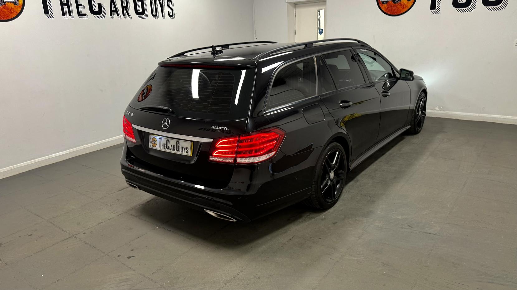 Mercedes-Benz E Class 2.1 E220 BlueTEC AMG Night Edition Estate 5dr Diesel G-Tronic+ Euro 6 (s/s) (177 ps)
