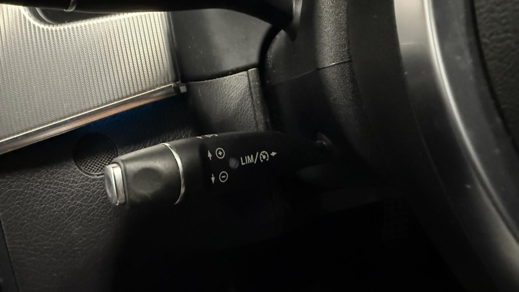 Mercedes-Benz E Class 2.1 E220 BlueTEC AMG Night Edition Estate 5dr Diesel G-Tronic+ Euro 6 (s/s) (177 ps)