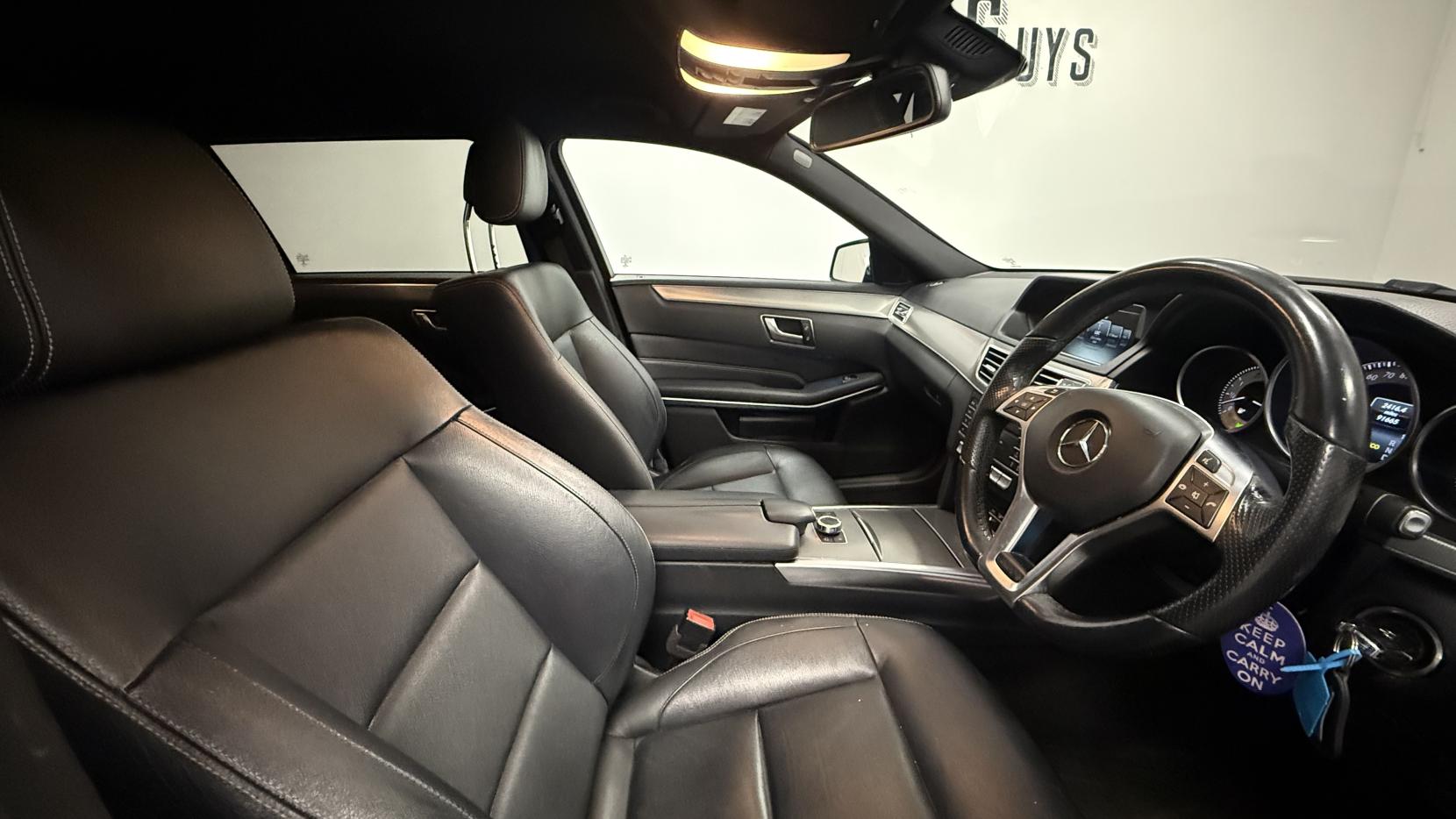 Mercedes-Benz E Class 2.1 E220 BlueTEC AMG Night Edition Estate 5dr Diesel G-Tronic+ Euro 6 (s/s) (177 ps)