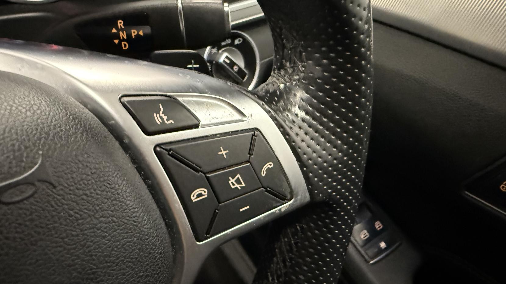 Mercedes-Benz E Class 2.1 E220 BlueTEC AMG Night Edition Estate 5dr Diesel G-Tronic+ Euro 6 (s/s) (177 ps)