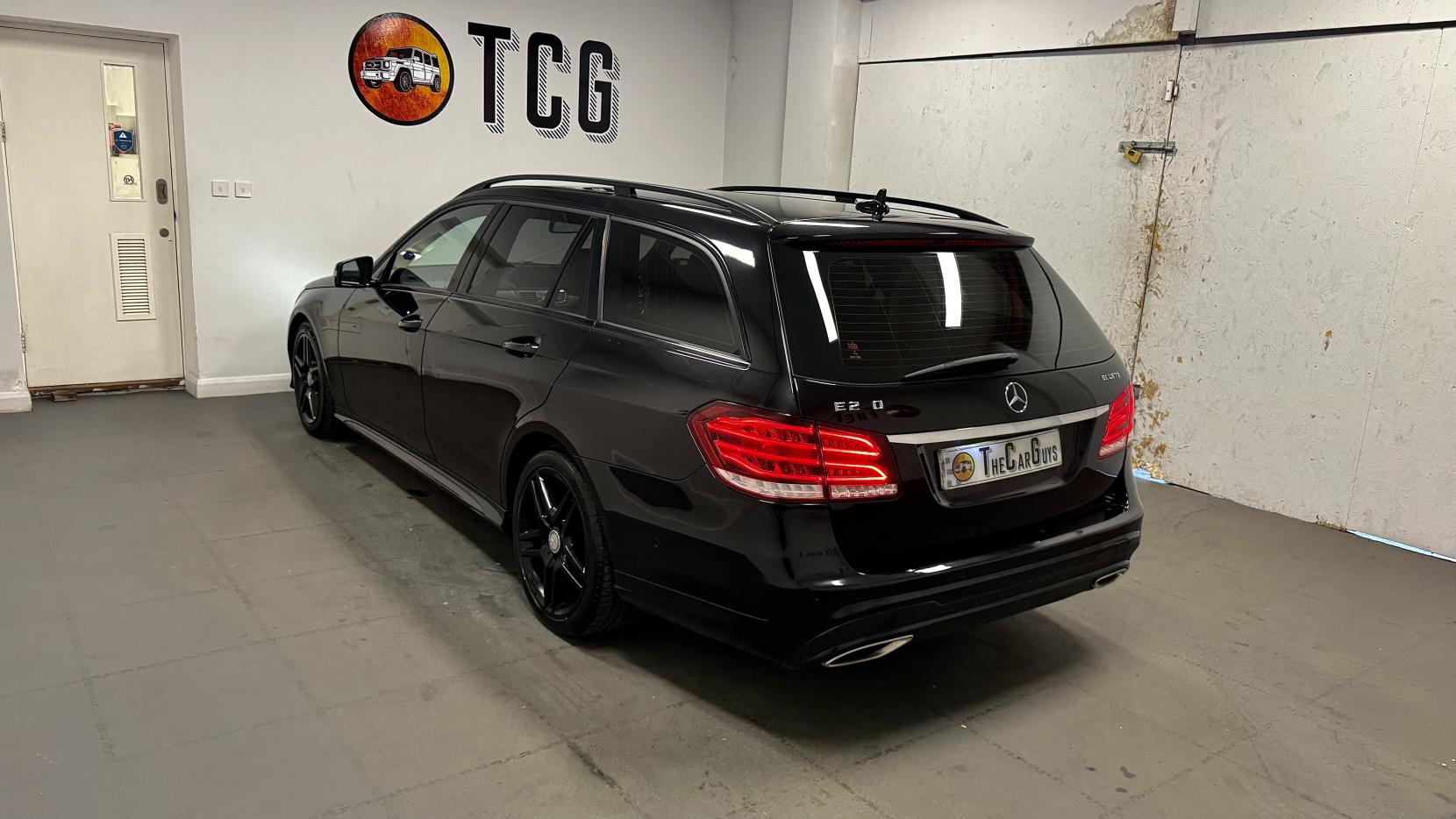 Mercedes-Benz E Class 2.1 E220 BlueTEC AMG Night Edition Estate 5dr Diesel G-Tronic+ Euro 6 (s/s) (177 ps)