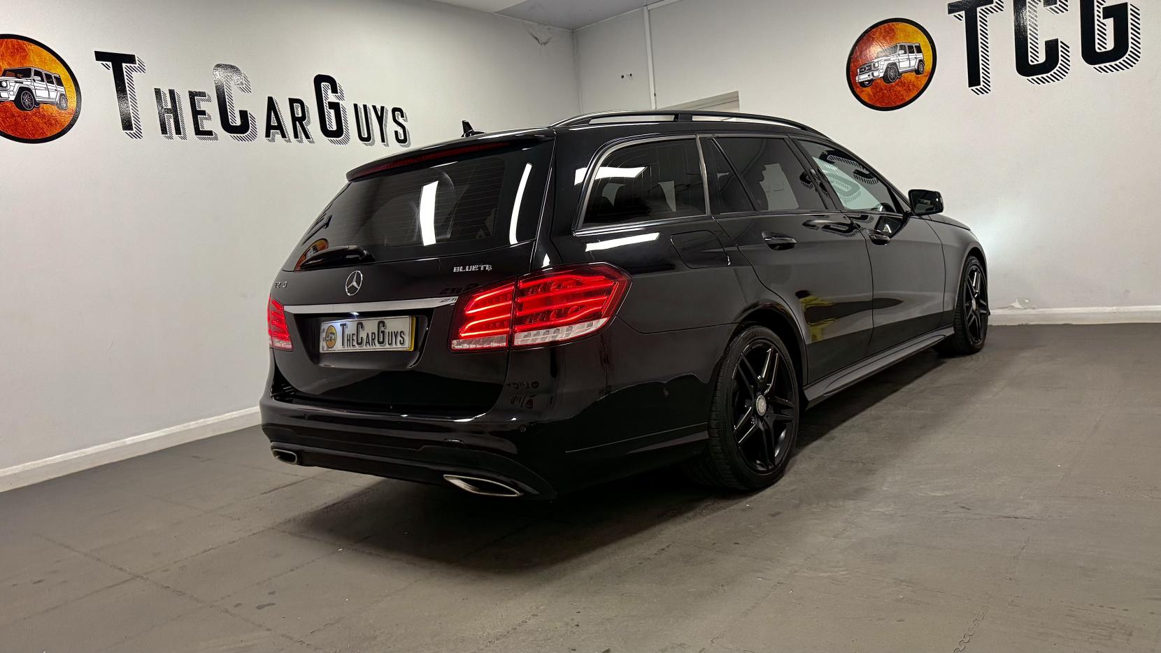Mercedes-Benz E Class 2.1 E220 BlueTEC AMG Night Edition Estate 5dr Diesel G-Tronic+ Euro 6 (s/s) (177 ps)