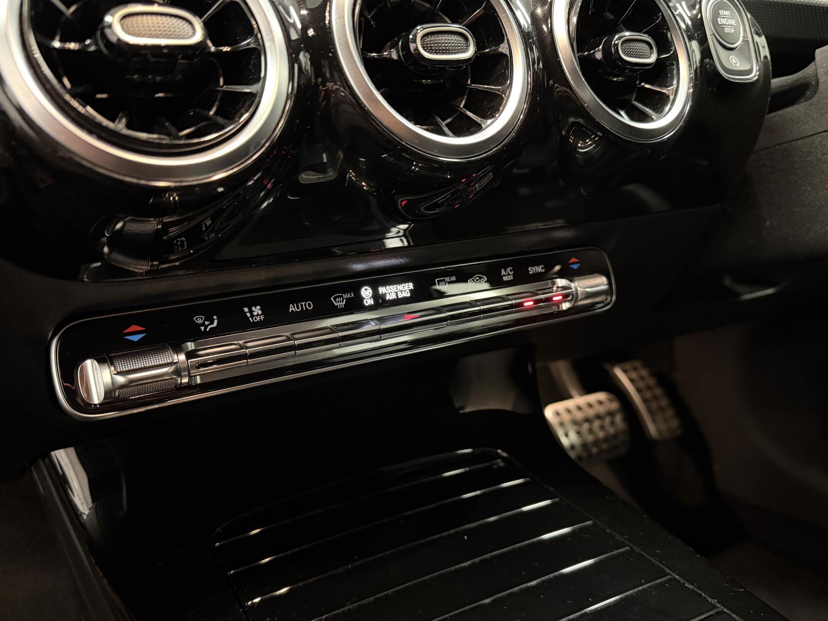 Mercedes-Benz A Class 1.5 A180d AMG Line Hatchback 5dr Diesel 7G-DCT Euro 6 (s/s) (116 ps)