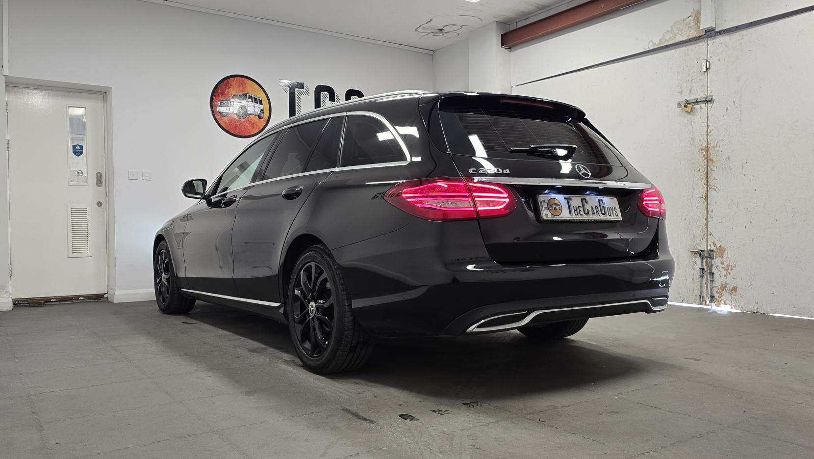 Mercedes-Benz C Class 2.1 C220d Sport Estate 5dr Diesel G-Tronic+ Euro 6 (s/s) (170 ps)