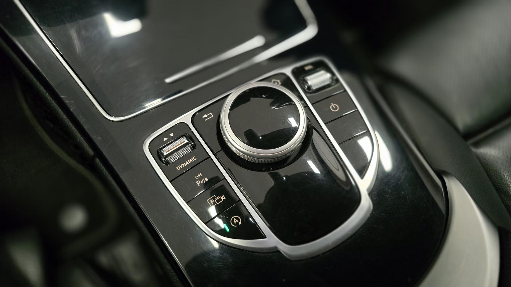 Mercedes-Benz C Class 2.0 C220d SE Saloon 4dr Diesel G-Tronic+ Euro 6 (s/s) (194 ps)