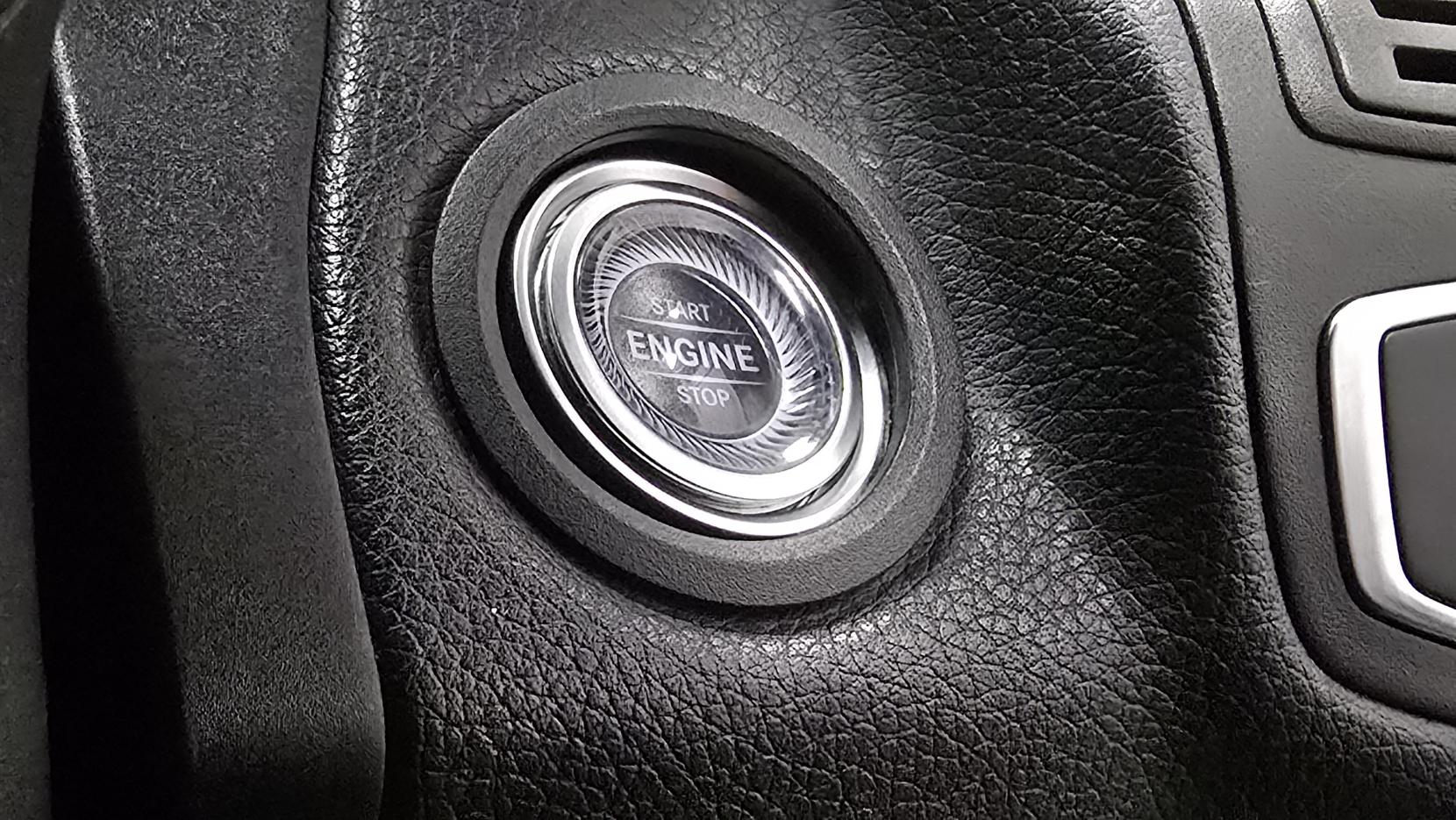 Mercedes-Benz C Class 2.0 C220d SE Saloon 4dr Diesel G-Tronic+ Euro 6 (s/s) (194 ps)